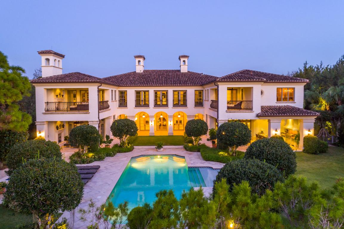 THE BEARS CLUB - Residential