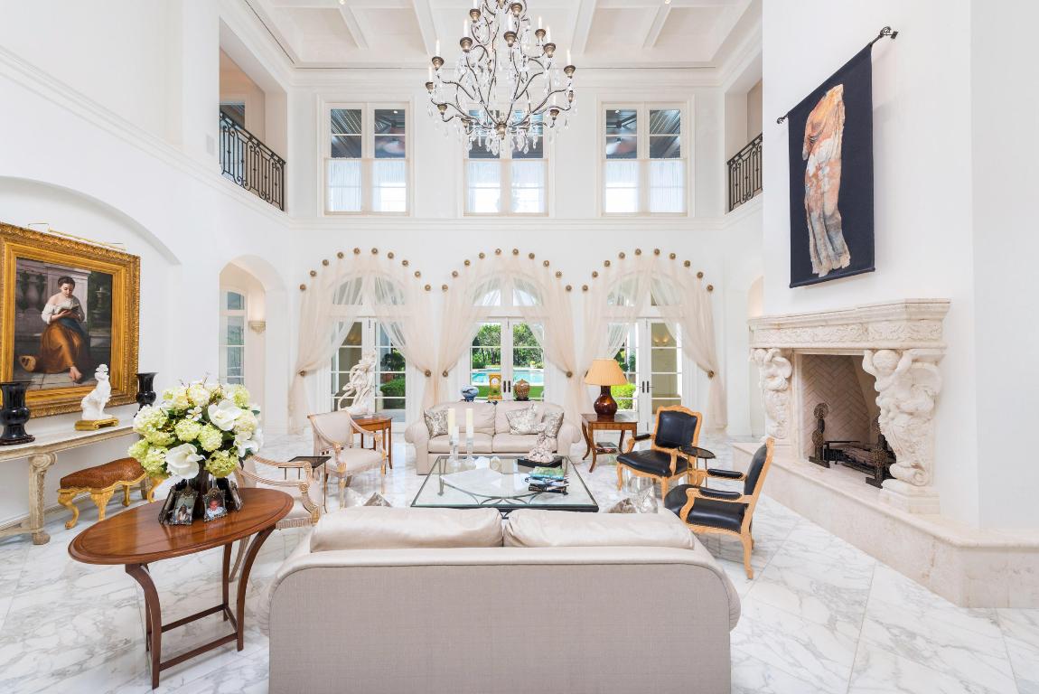 THE BEARS CLUB - Residential