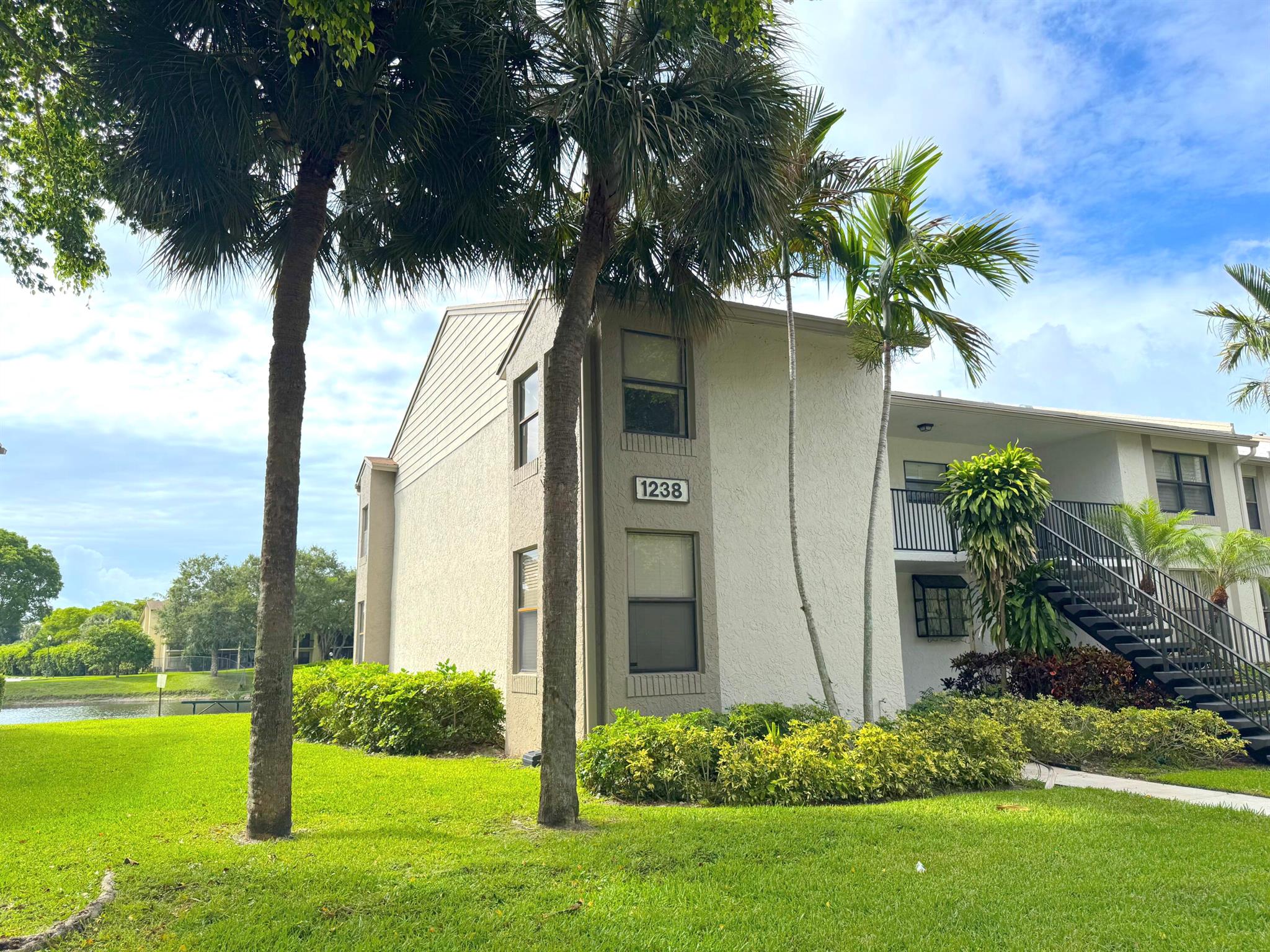 1238 S Military Trail 1211