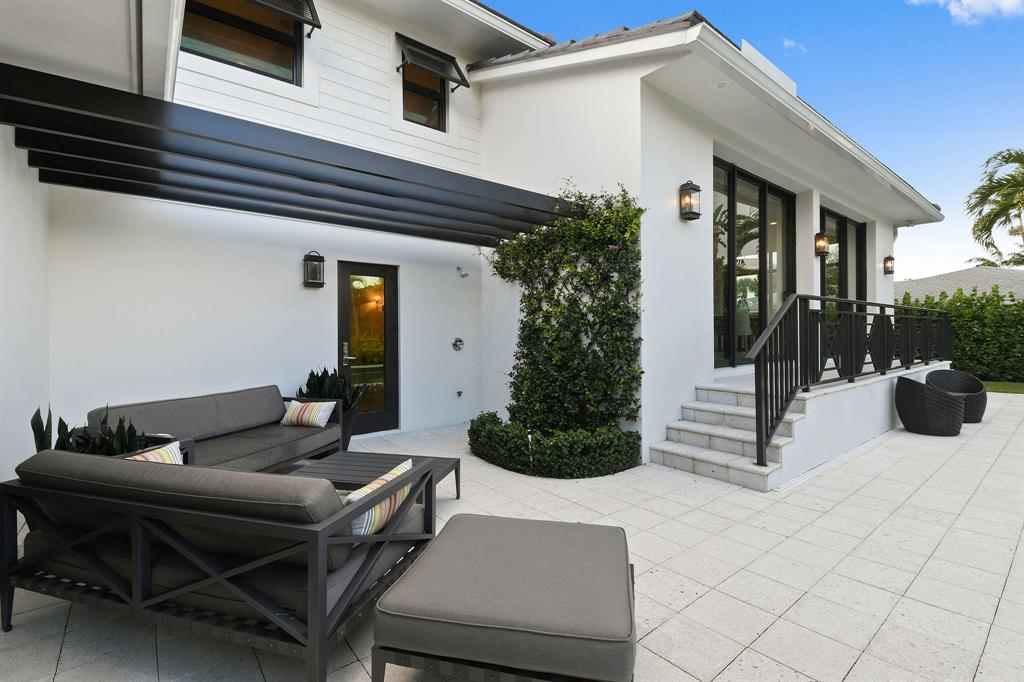 JUPITER INLET BEACH COLONY - Residential