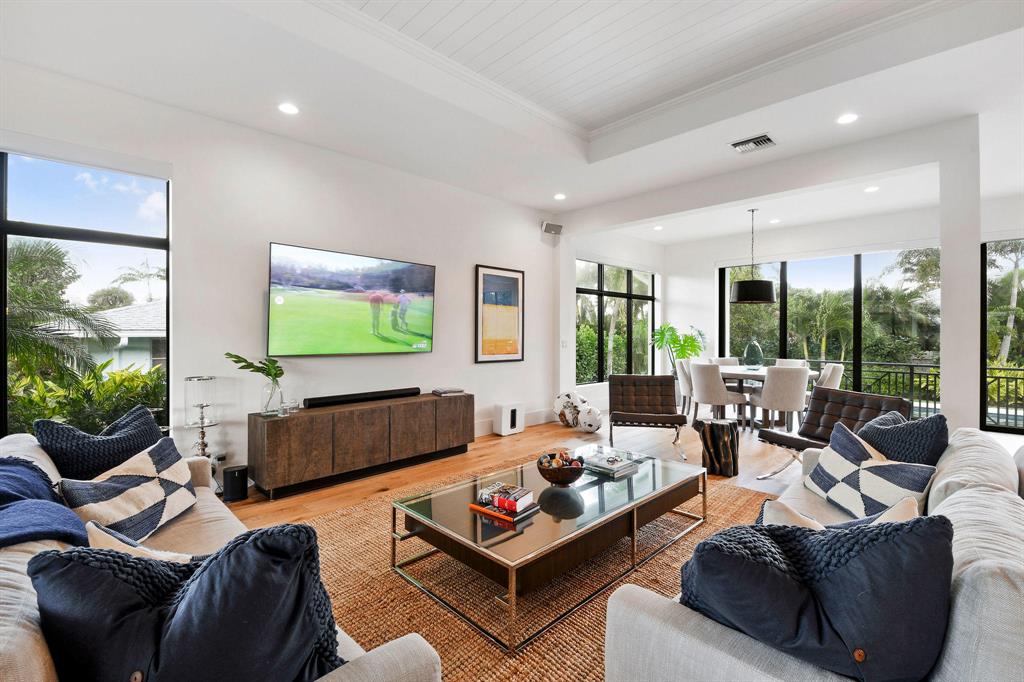 JUPITER INLET BEACH COLONY - Residential