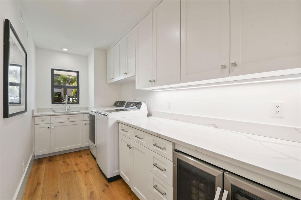 JUPITER INLET BEACH COLONY - Residential