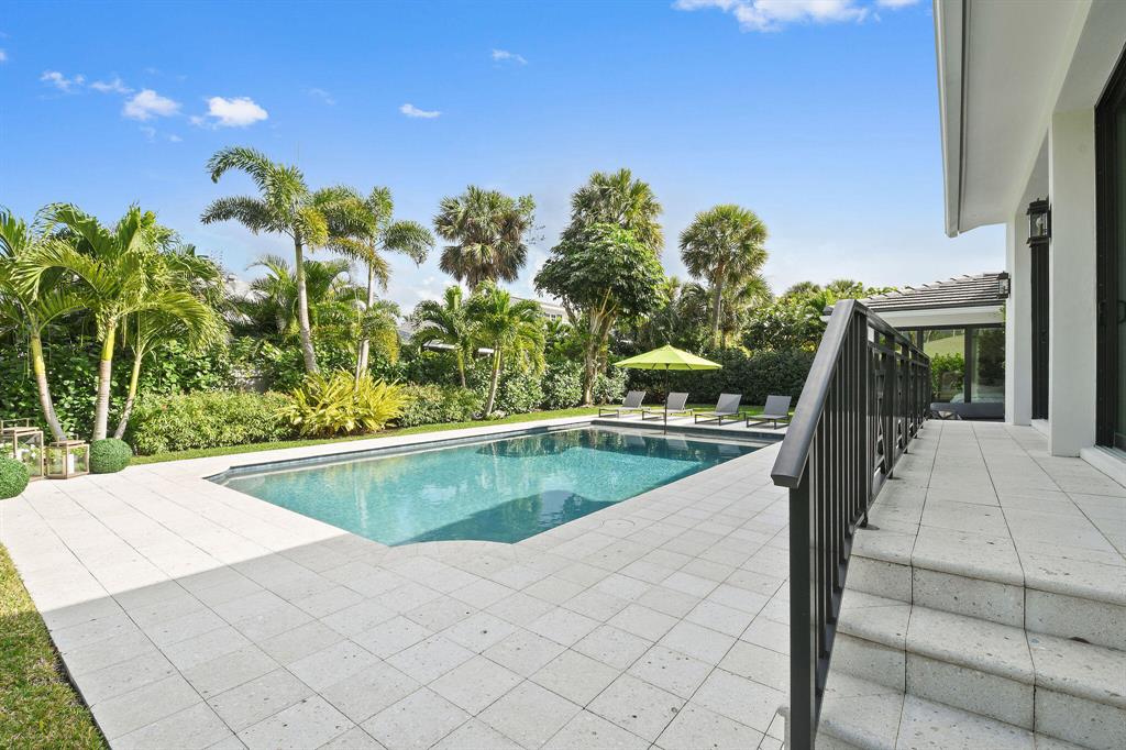 JUPITER INLET BEACH COLONY - Residential