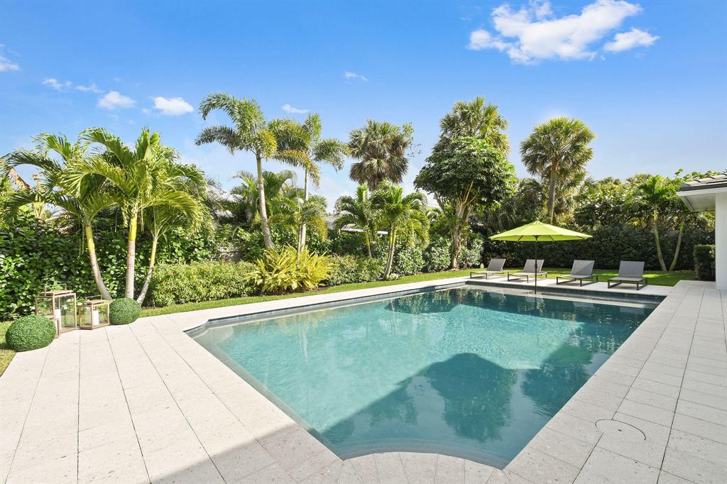 JUPITER INLET BEACH COLONY - Residential
