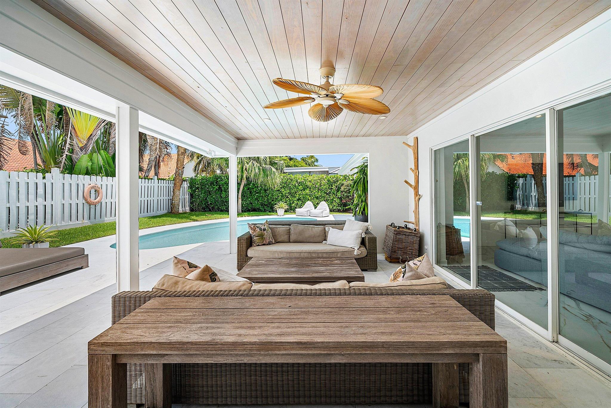 POINT MANALAPAN 6 - Residential