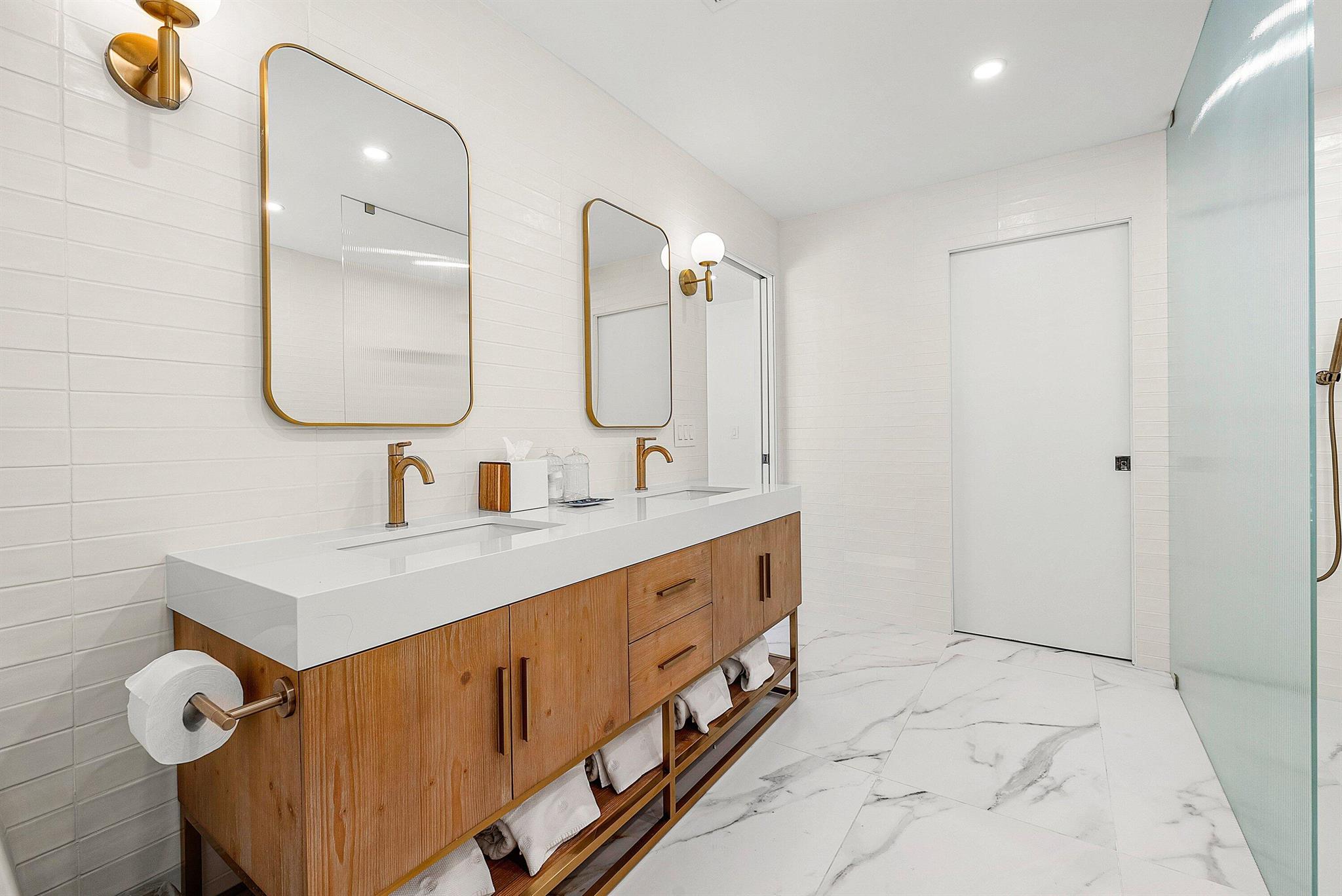 POINT MANALAPAN 6 - Residential