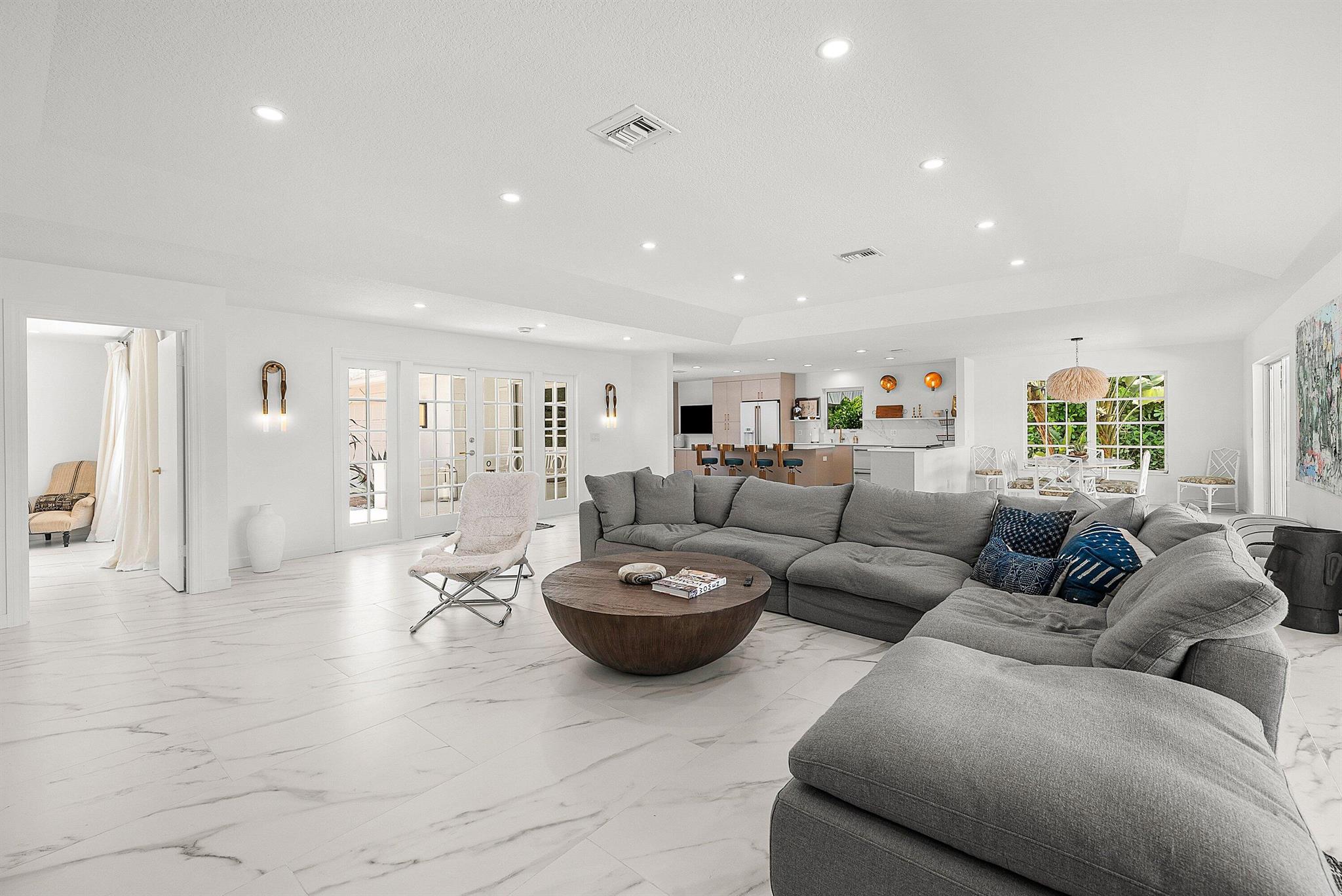 POINT MANALAPAN 6 - Residential