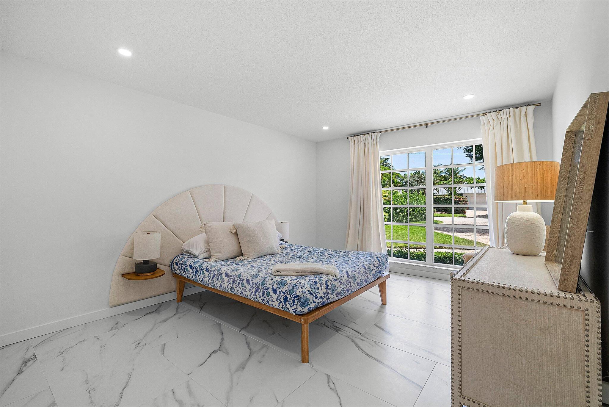 POINT MANALAPAN 6 - Residential