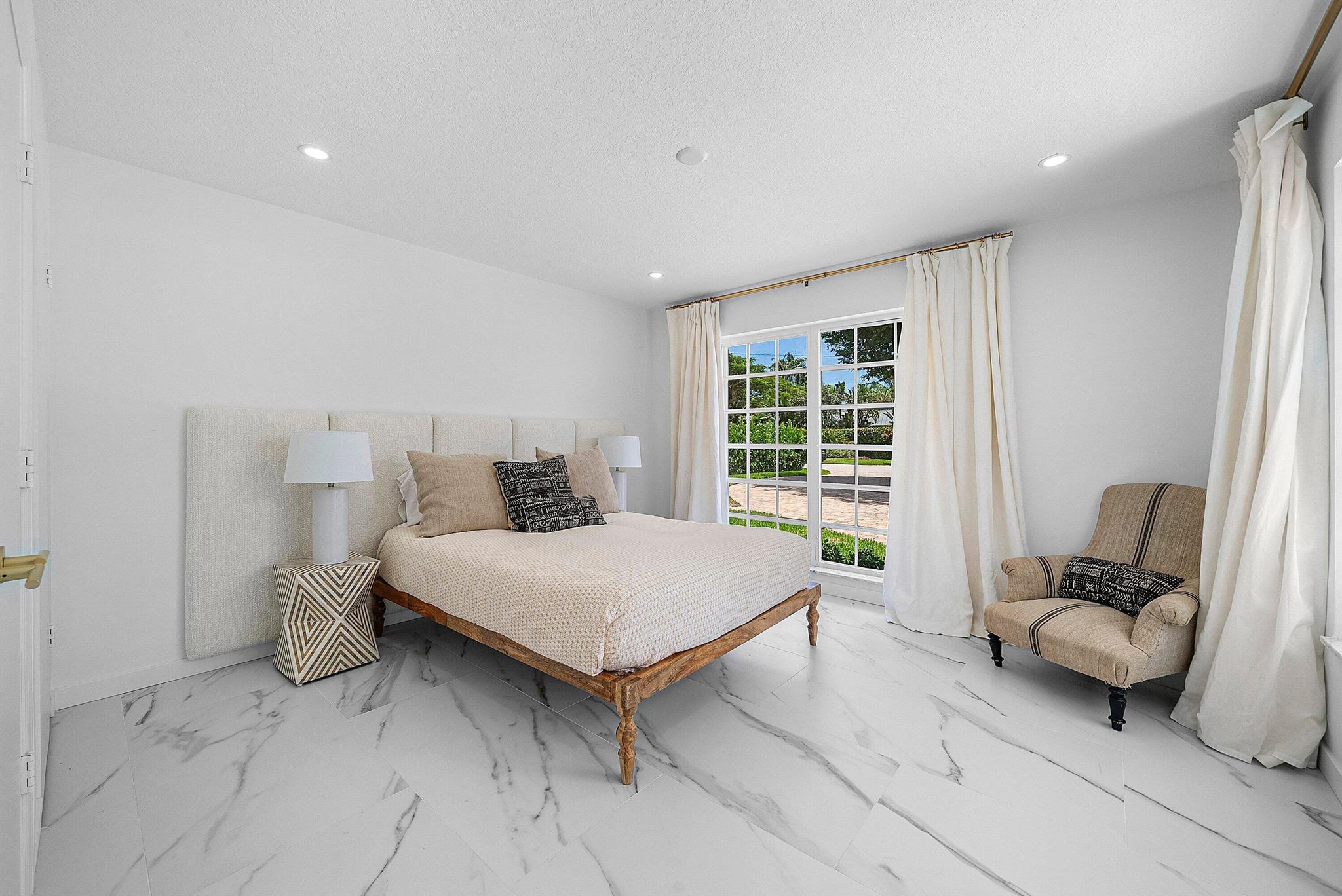 POINT MANALAPAN 6 - Residential