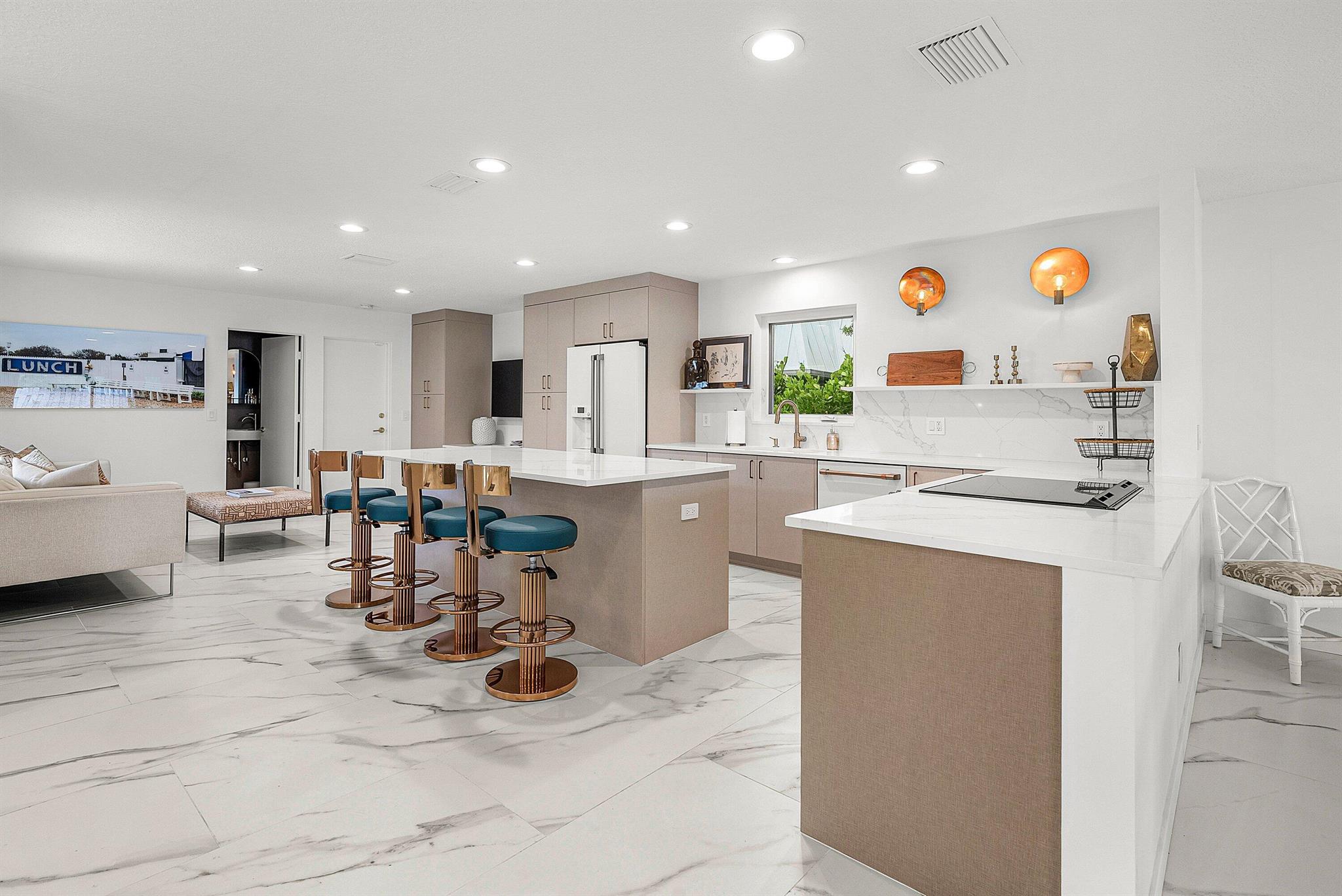 POINT MANALAPAN 6 - Residential