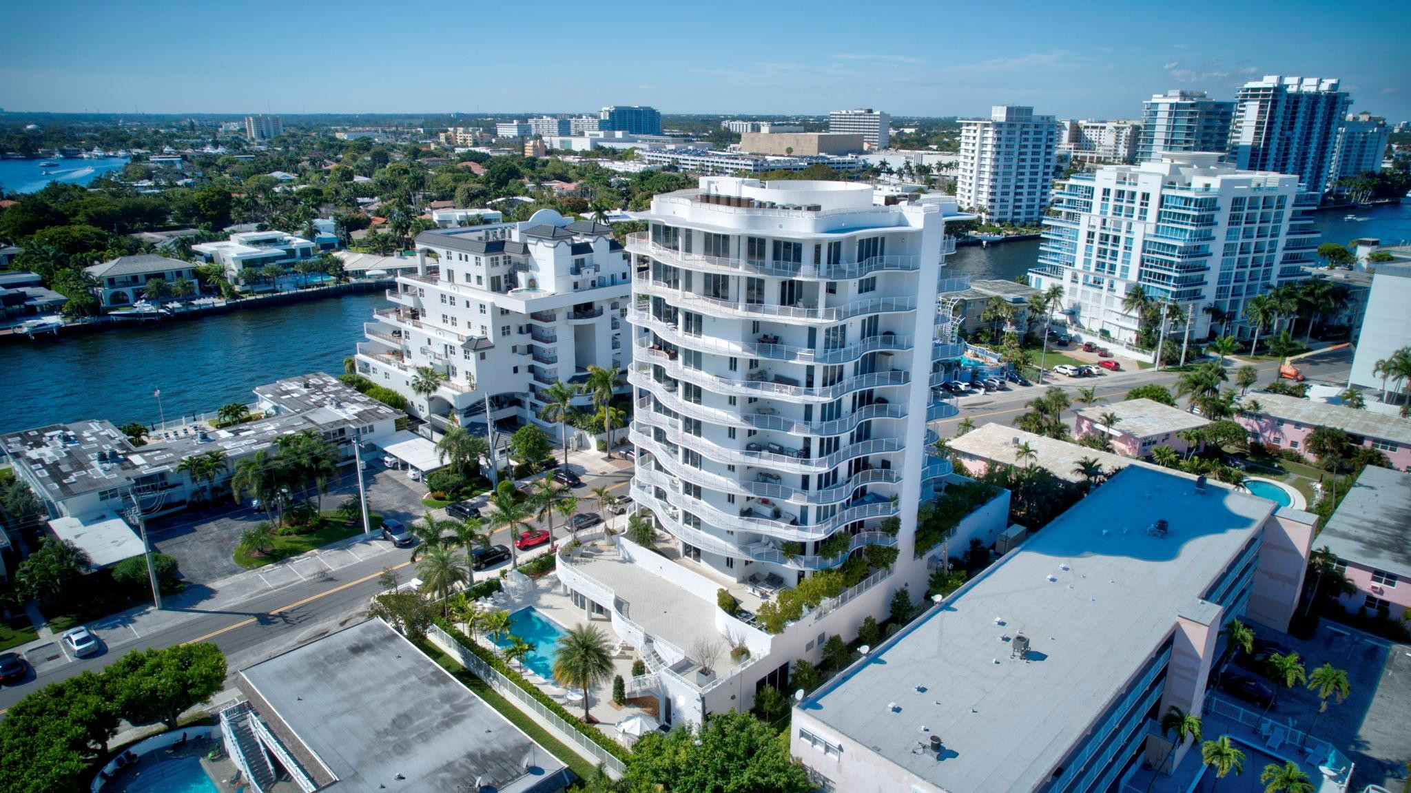 WAVE ON BAYSHORE CONDO - Residential Lease