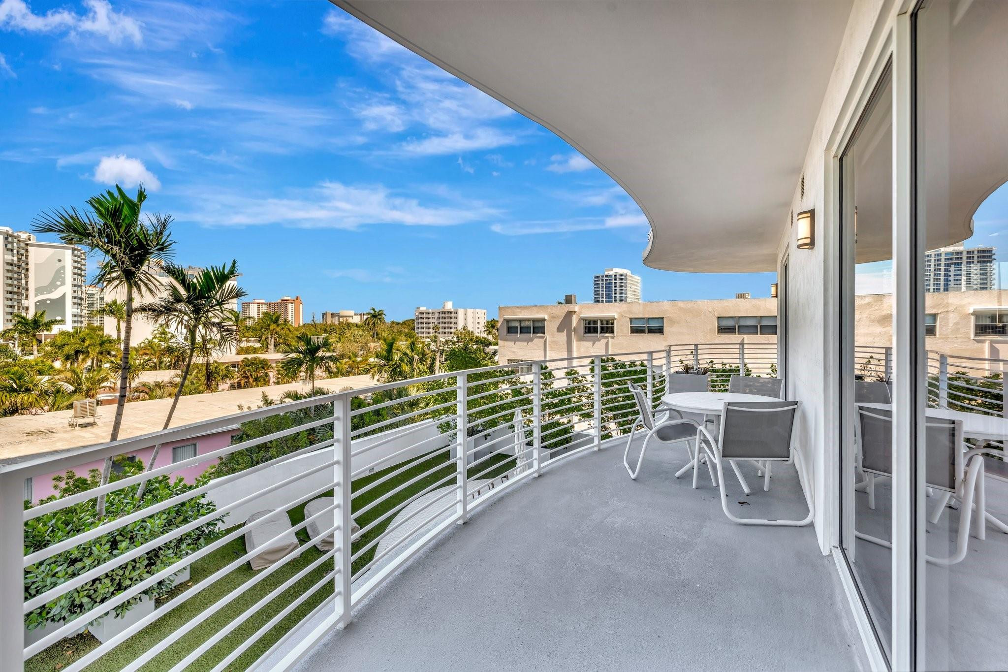 WAVE ON BAYSHORE CONDO - Residential Lease