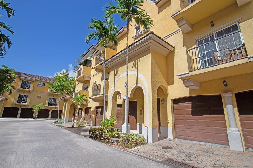 2536 SW 14th Ave 1103