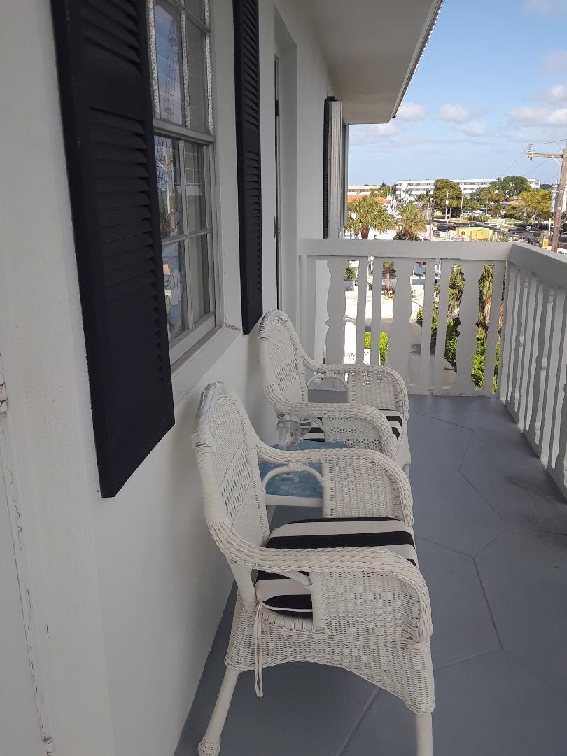 HARBOUR TOWERS CONDO - Residential
