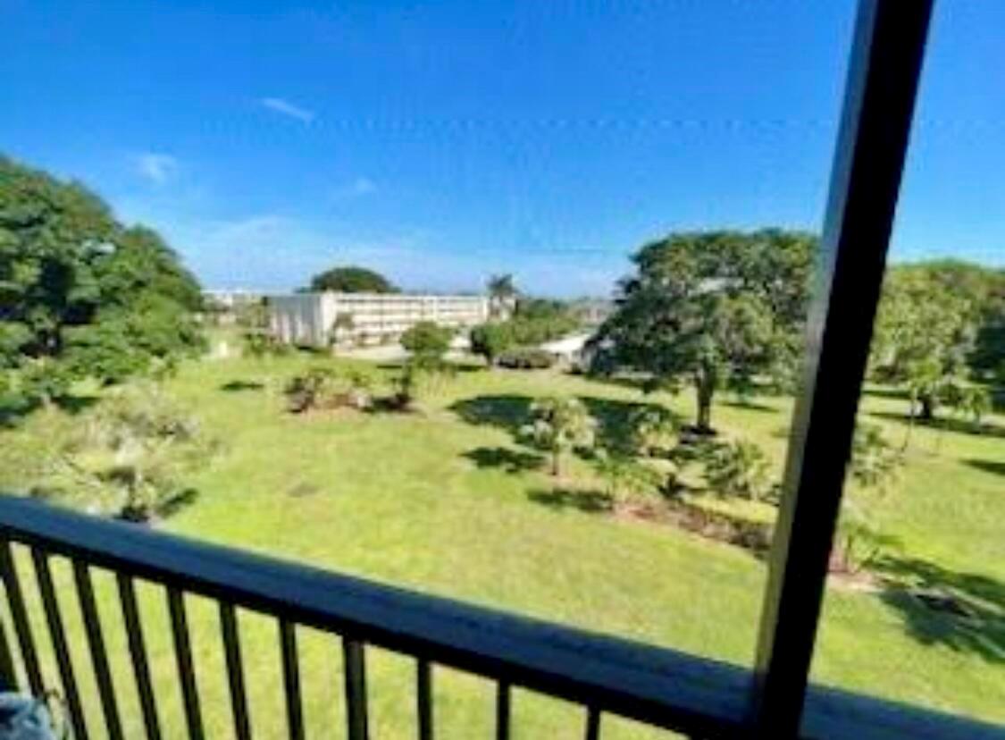 OCEAN PARKS CONDO - Residential Lease
