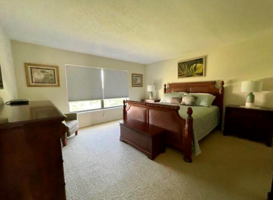OCEAN PARKS CONDO - Residential Lease