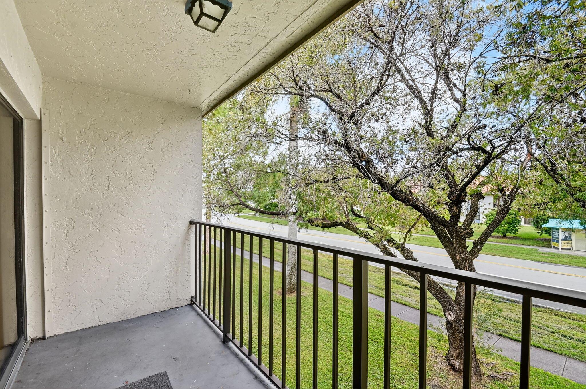 PALM BEACH PLACE CONDO - Commercial Sale