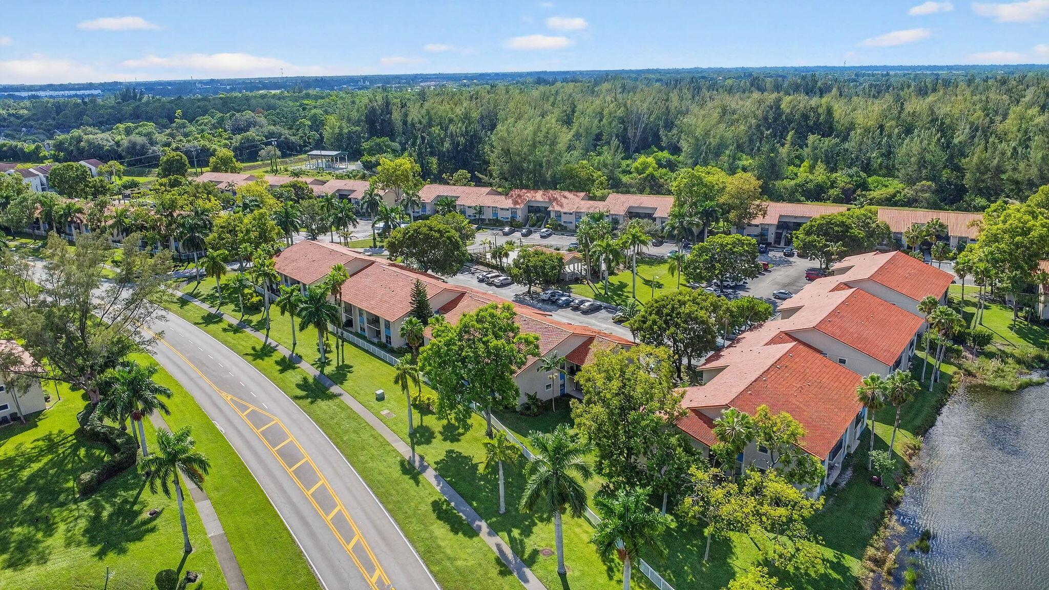 PALM BEACH PLACE CONDO - Commercial Sale