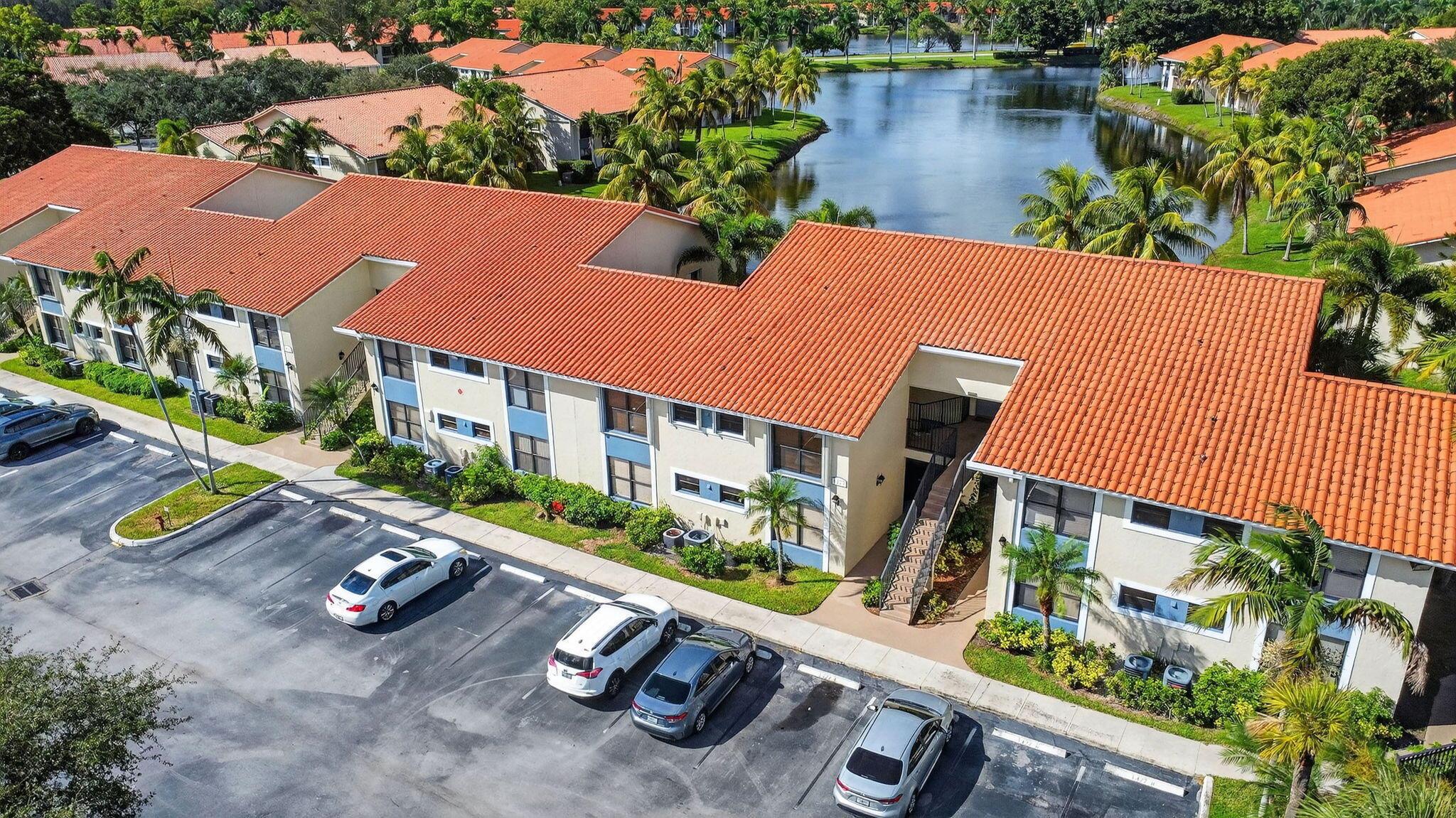 PALM BEACH PLACE CONDO - Commercial Sale