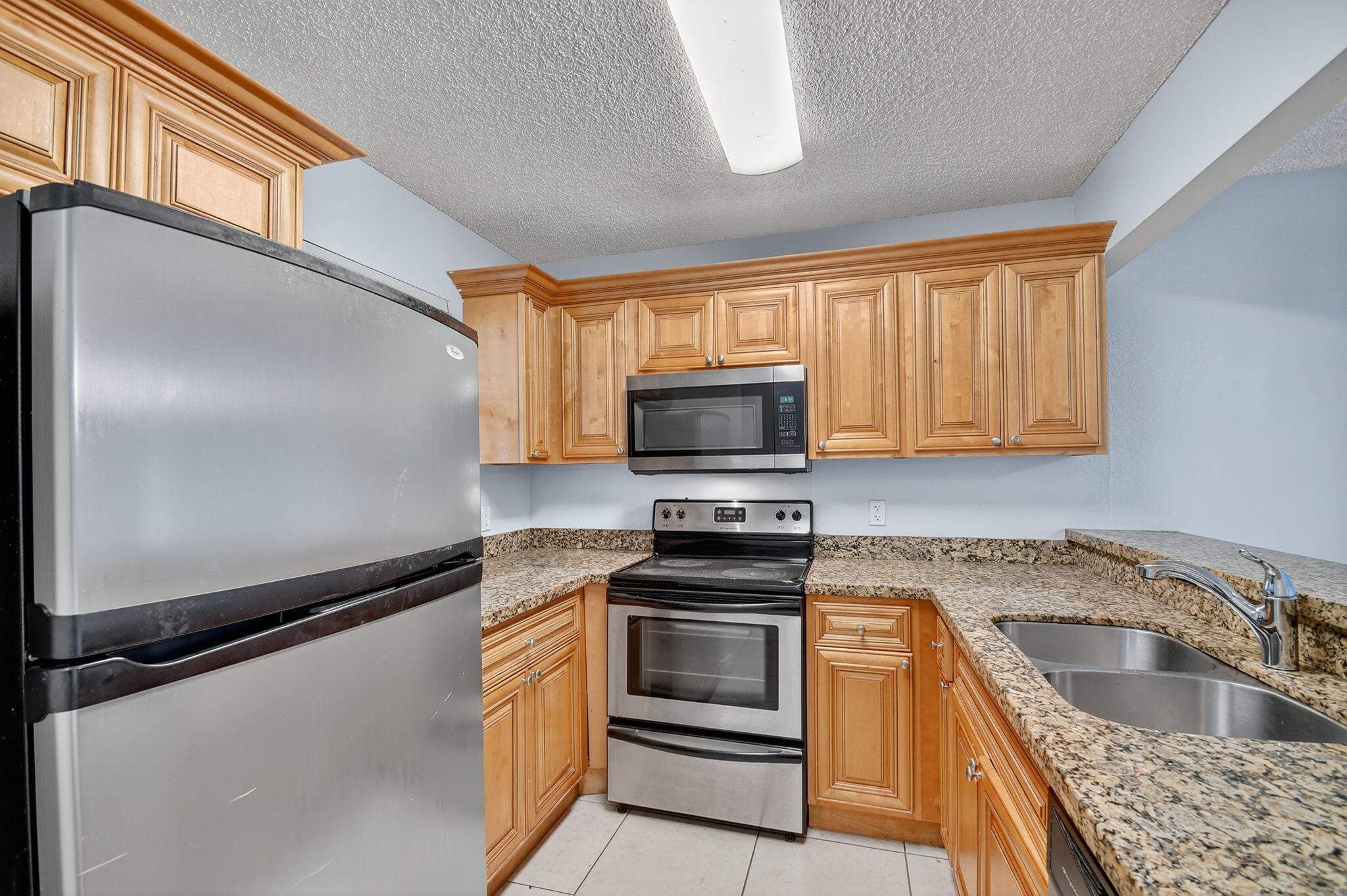 PALM BEACH PLACE CONDO - Commercial Sale