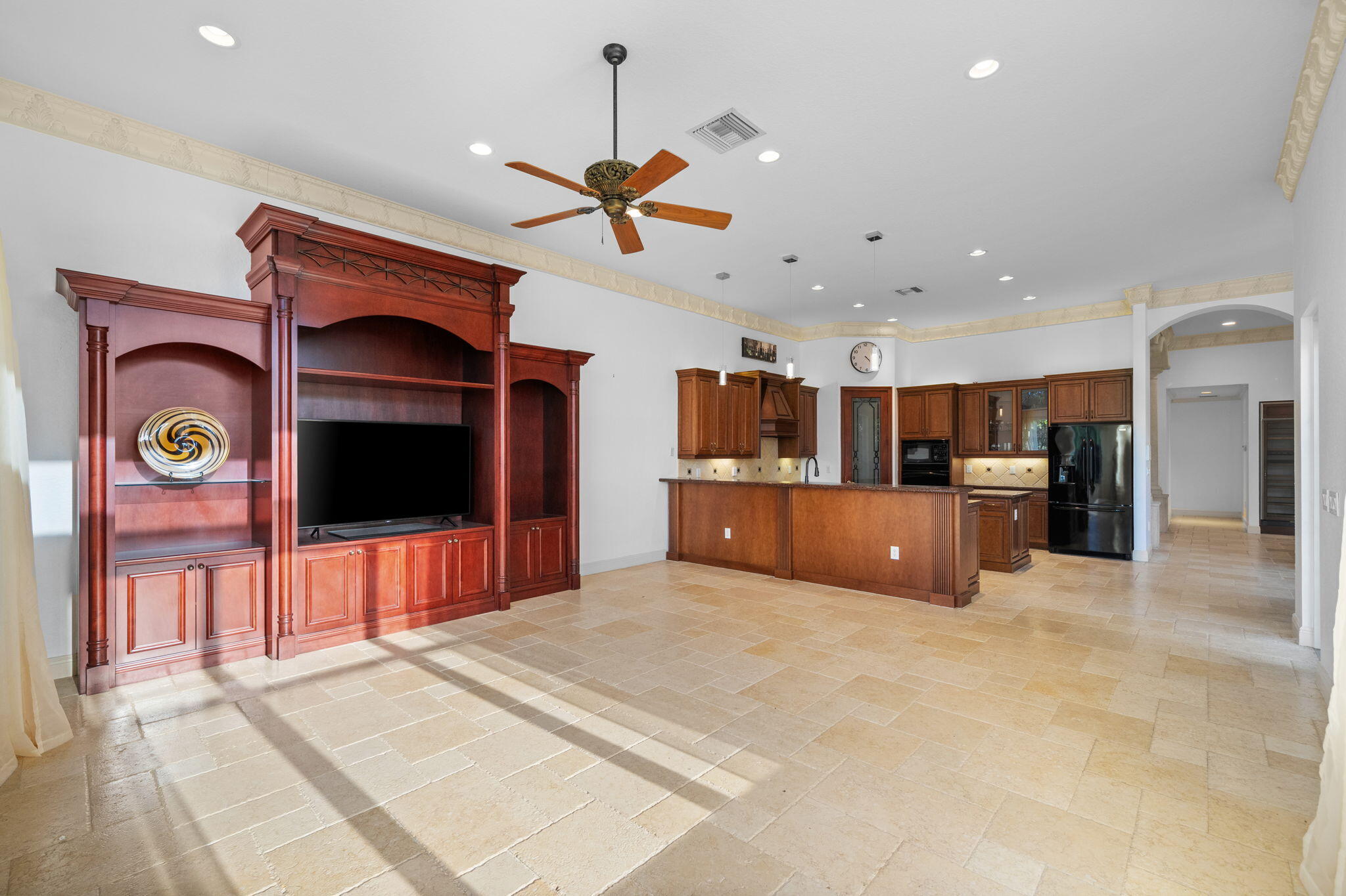 RIVERSTONE - Residential