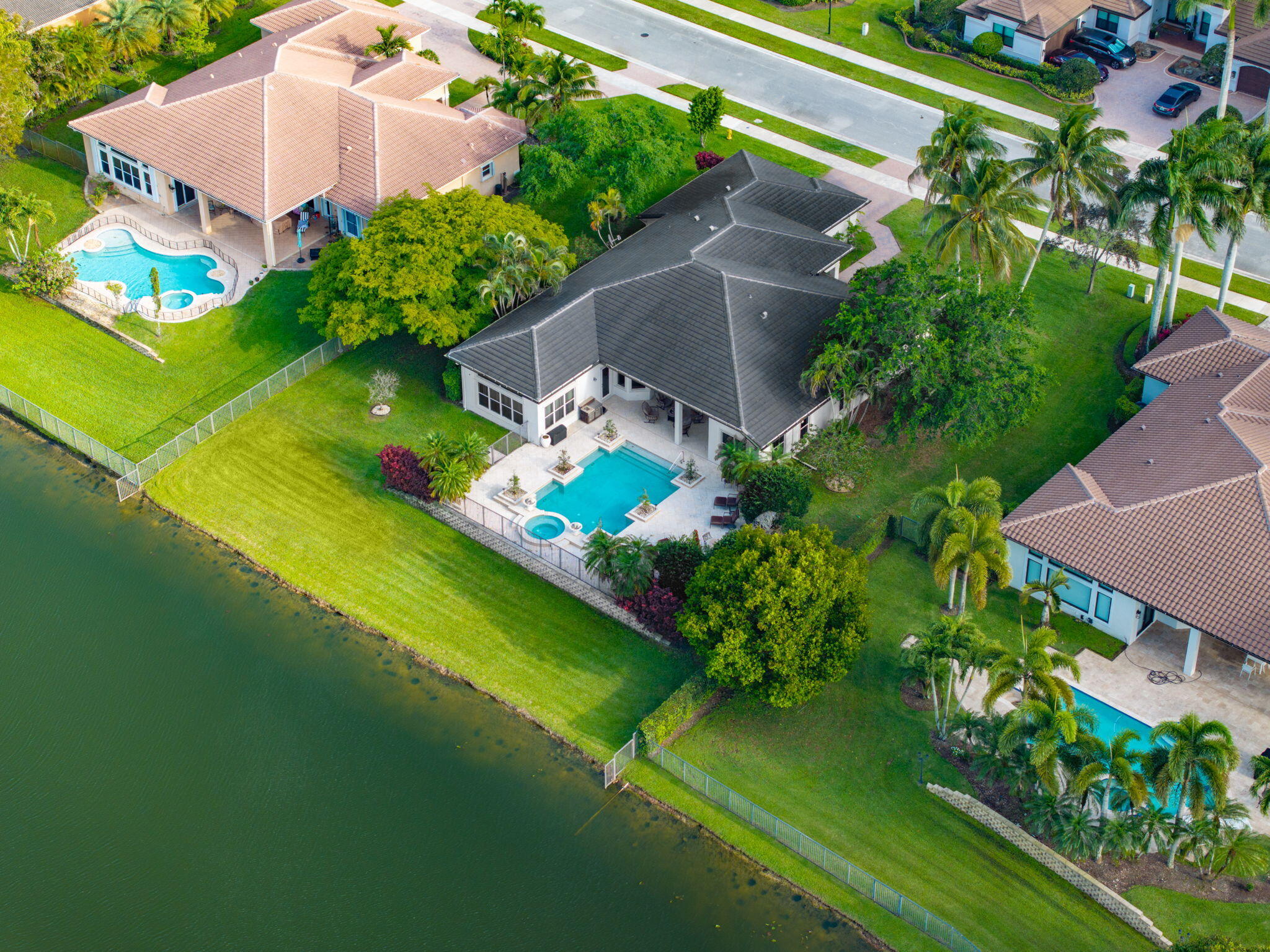 RIVERSTONE - Residential