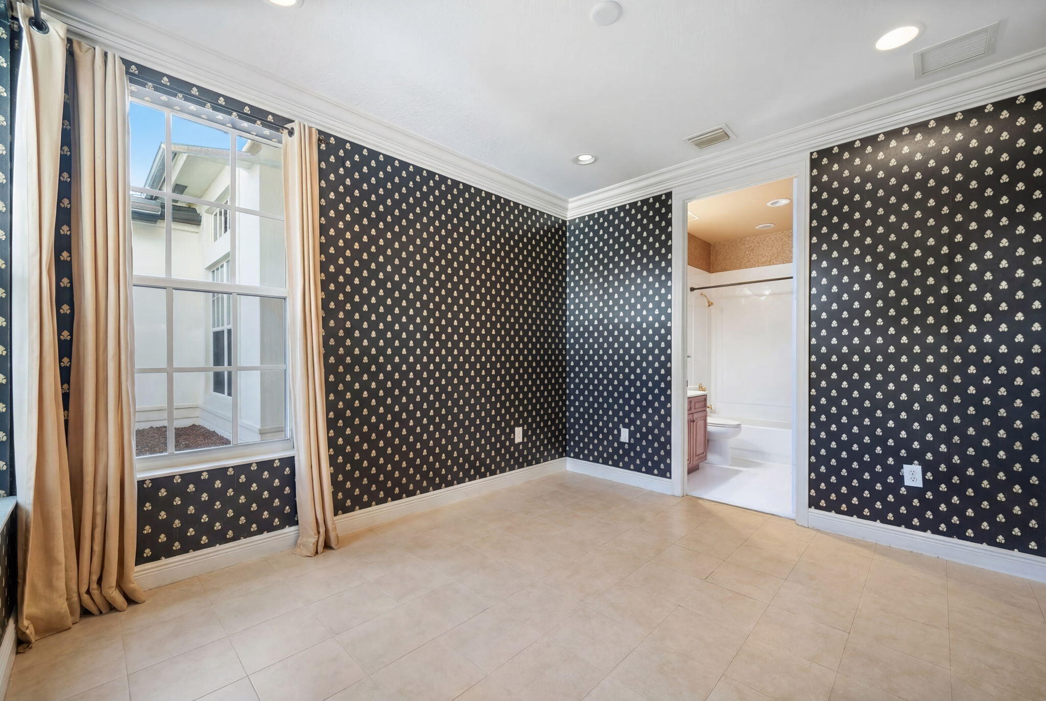 RIVERSTONE - Residential