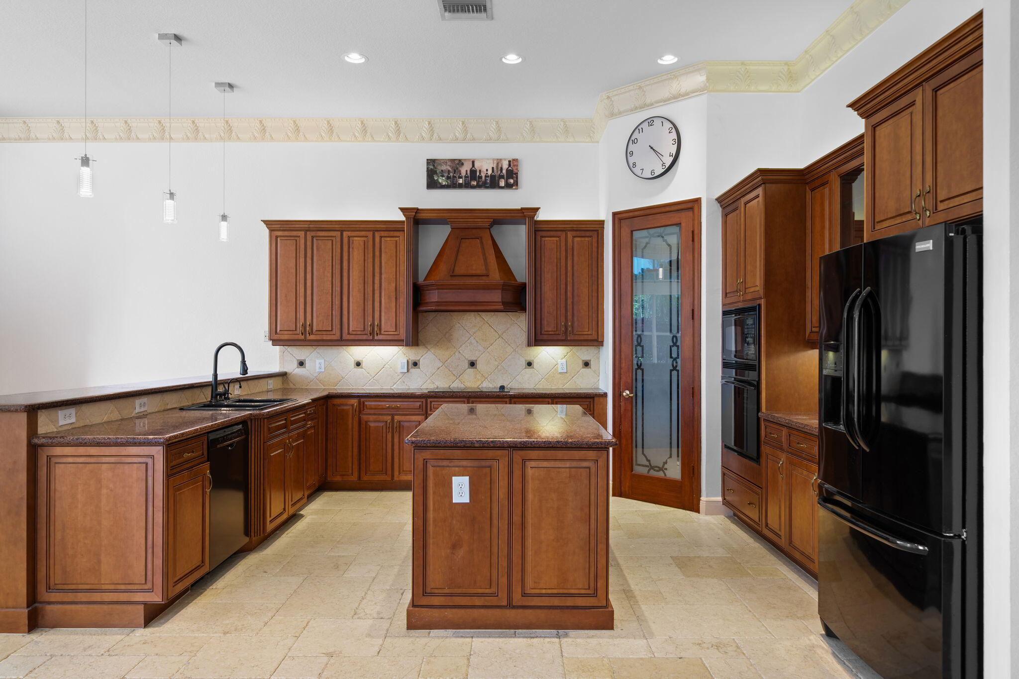 RIVERSTONE - Residential