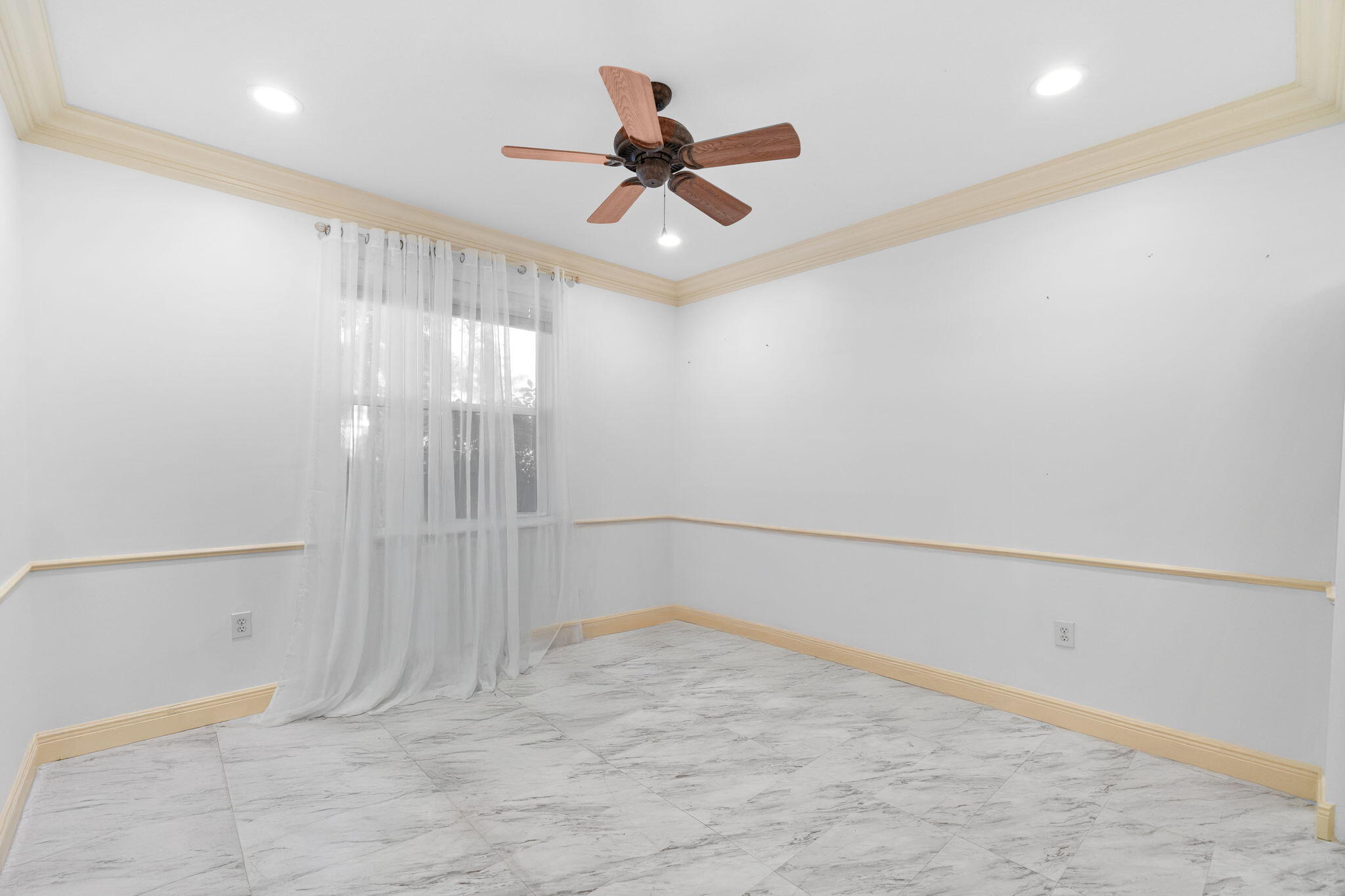 RIVERSTONE - Residential