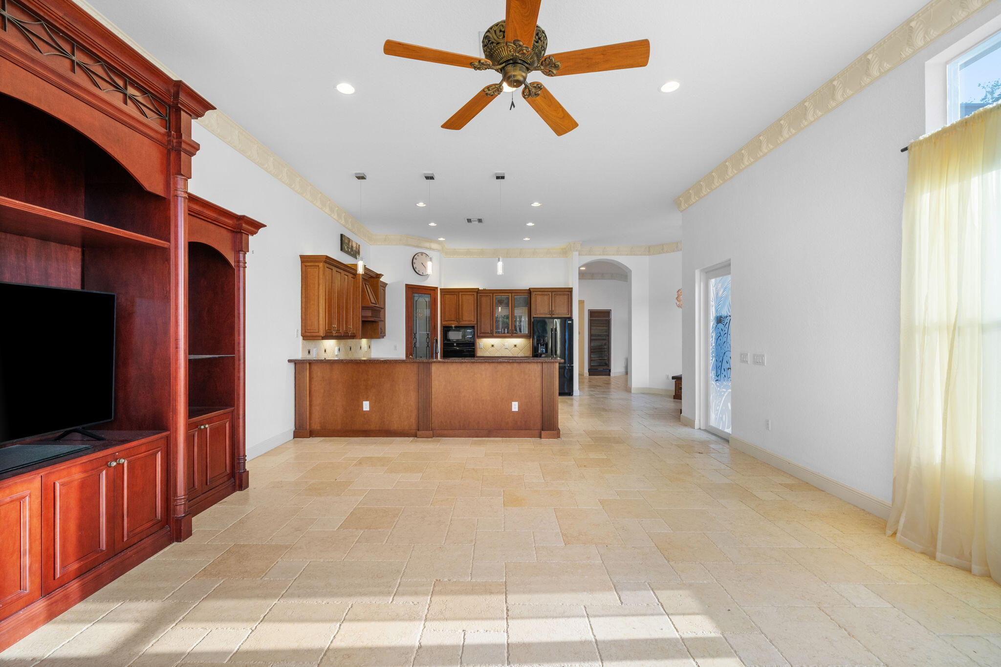 RIVERSTONE - Residential