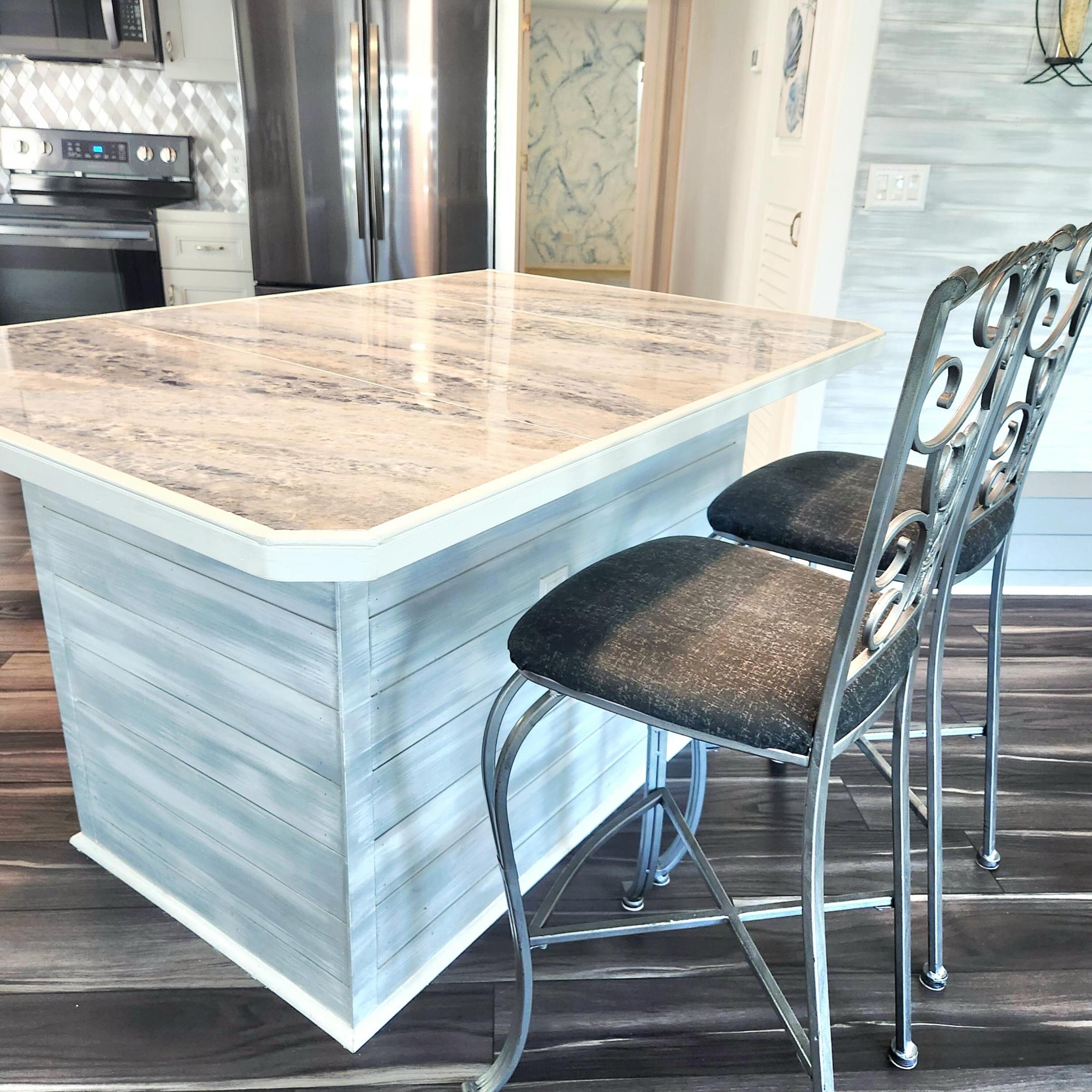 PINELAKE VILLAGE - Residential