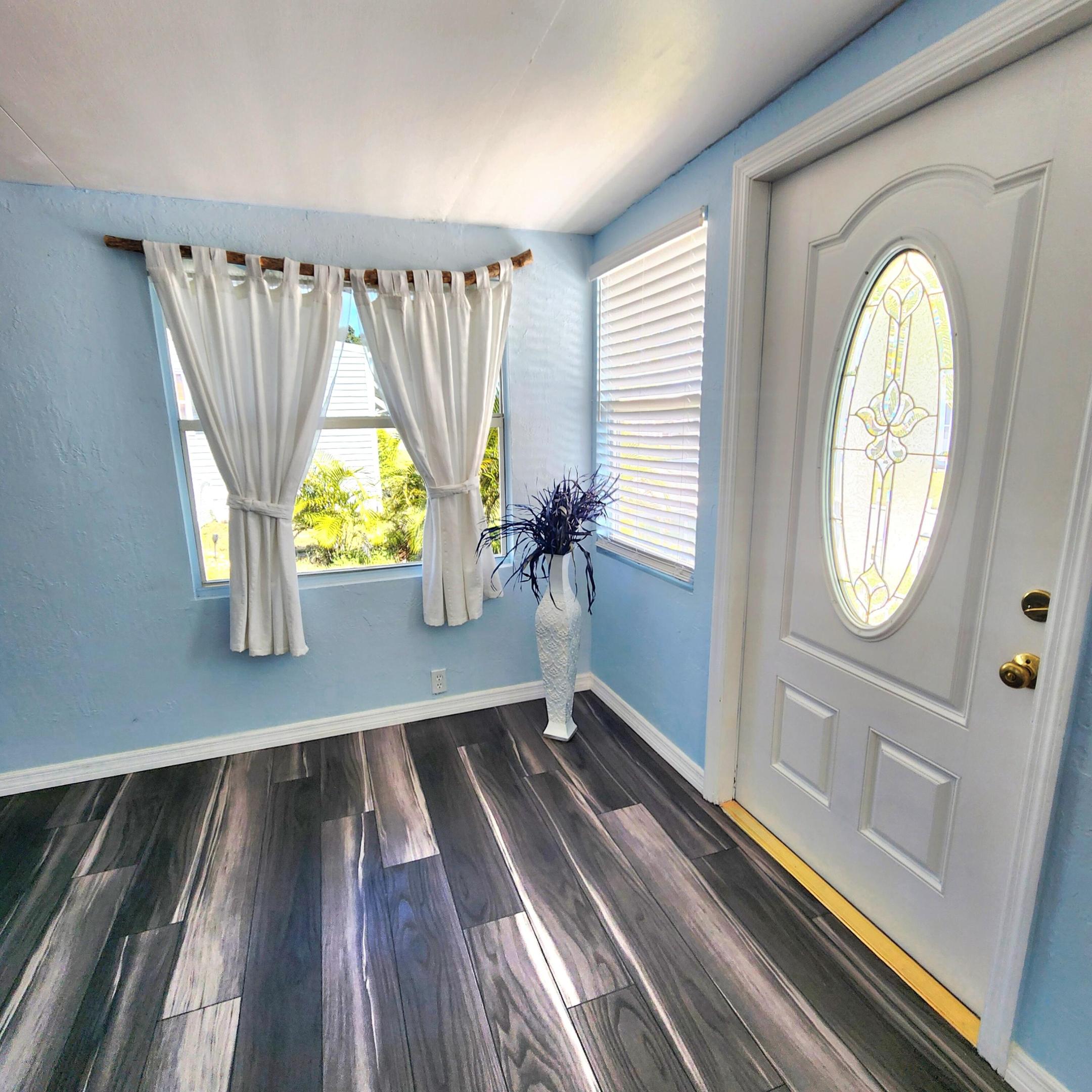 PINELAKE VILLAGE - Residential