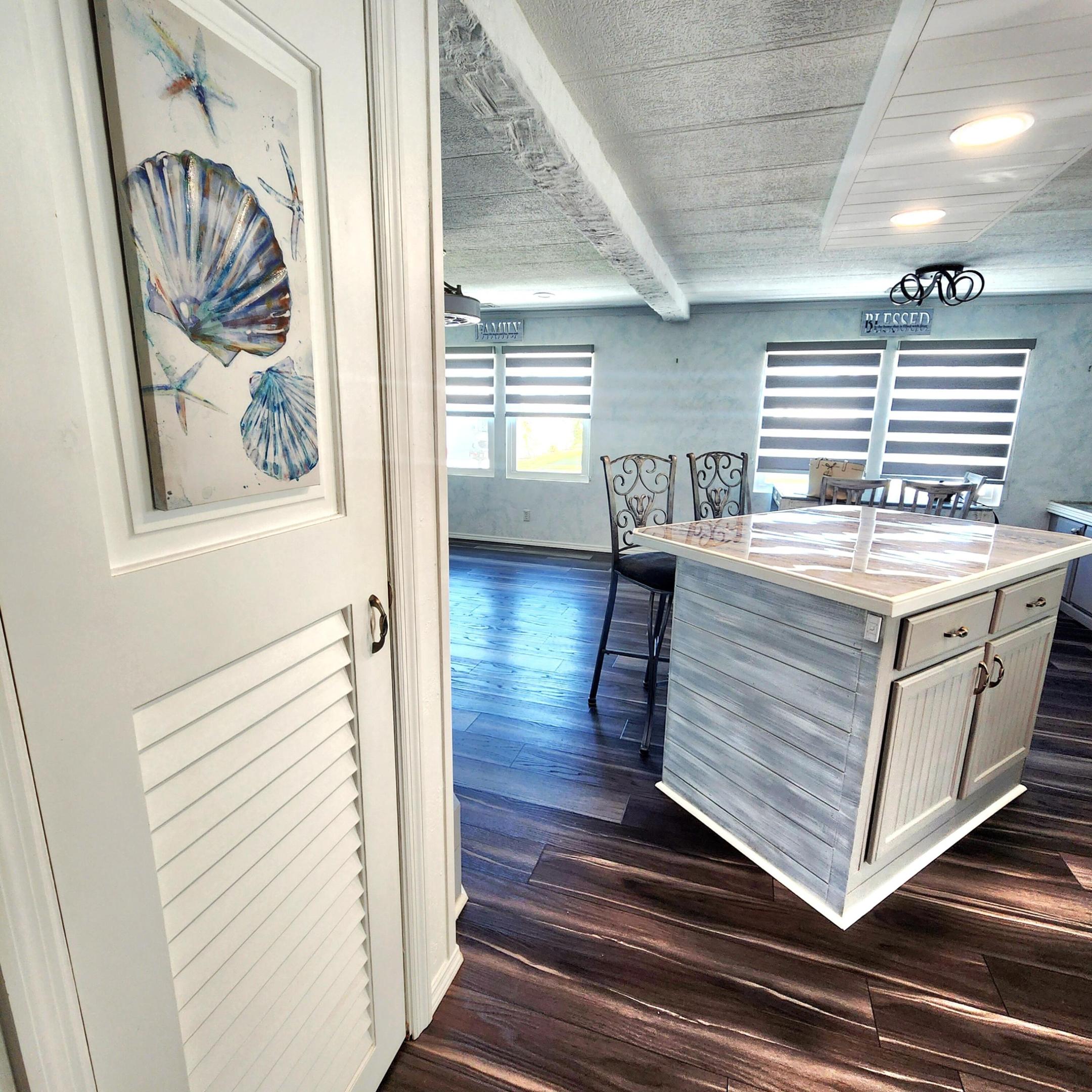 PINELAKE VILLAGE - Residential