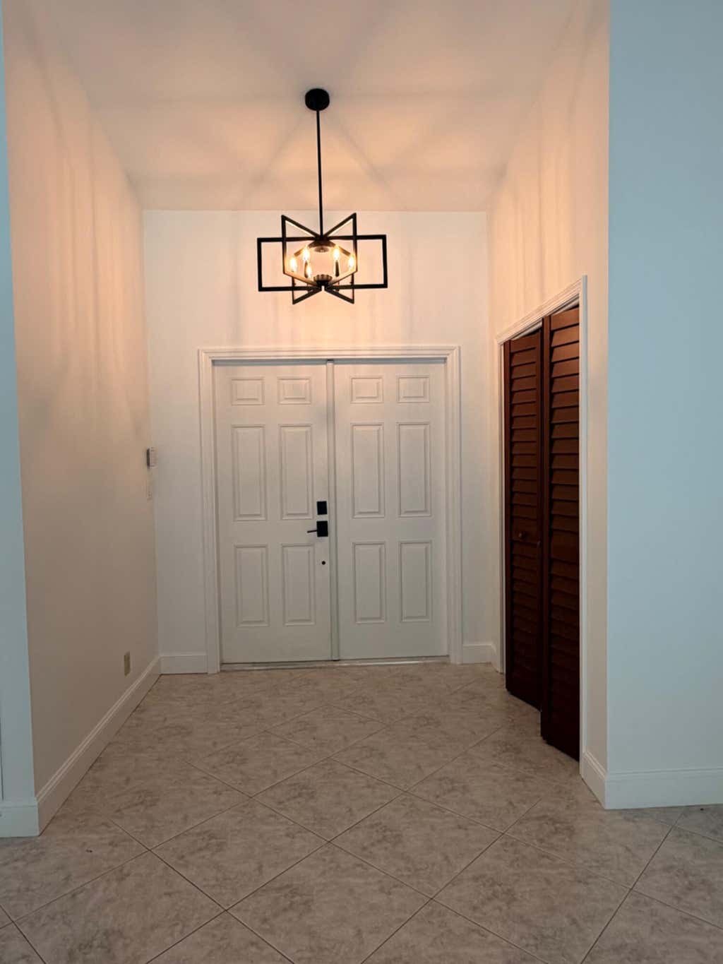Photo of 21092 SHADY VISTA Lane, Boca Raton, FL 33428 (MLS # B26051815)