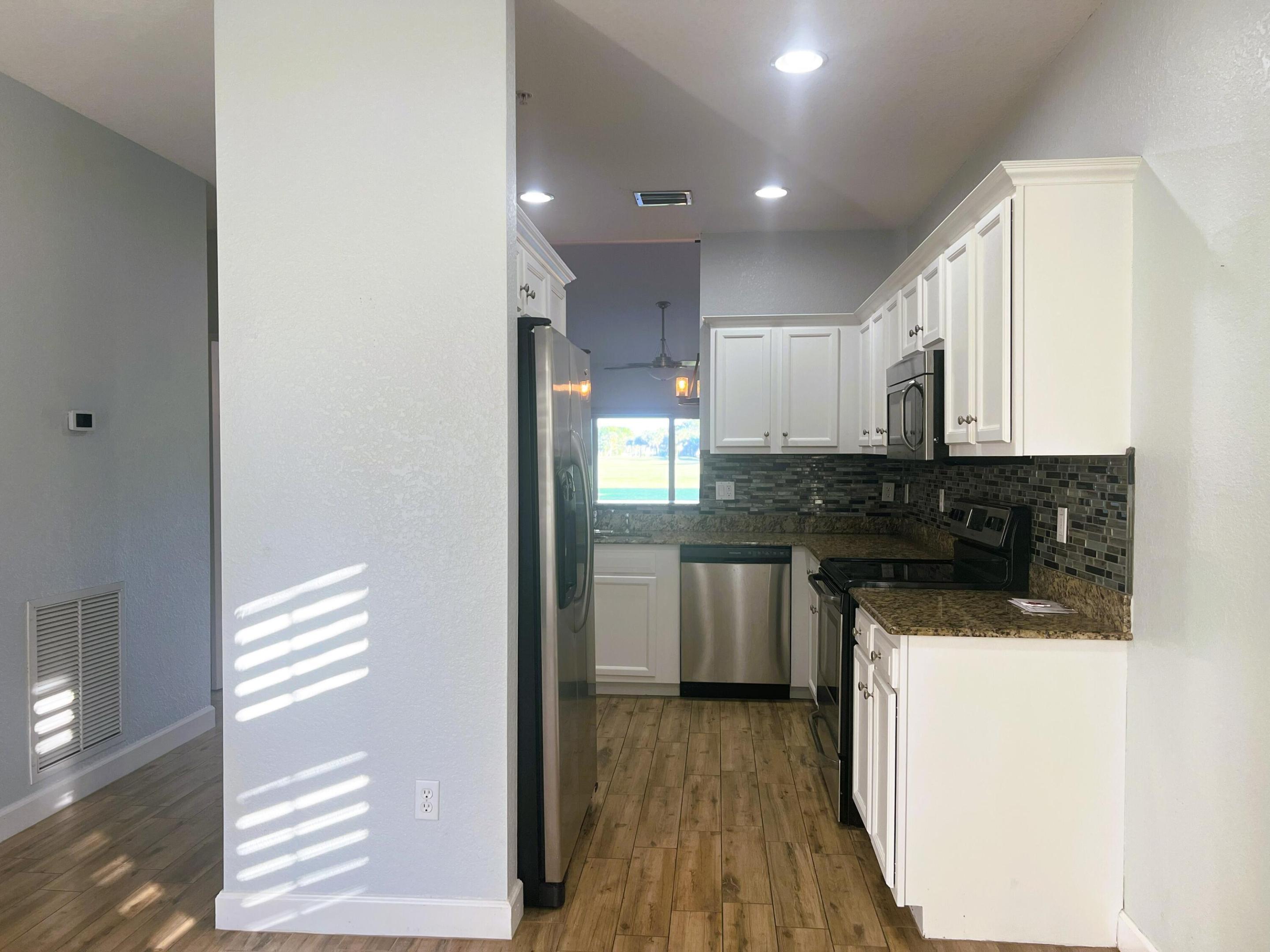 GATOR TRACE - Residential Lease