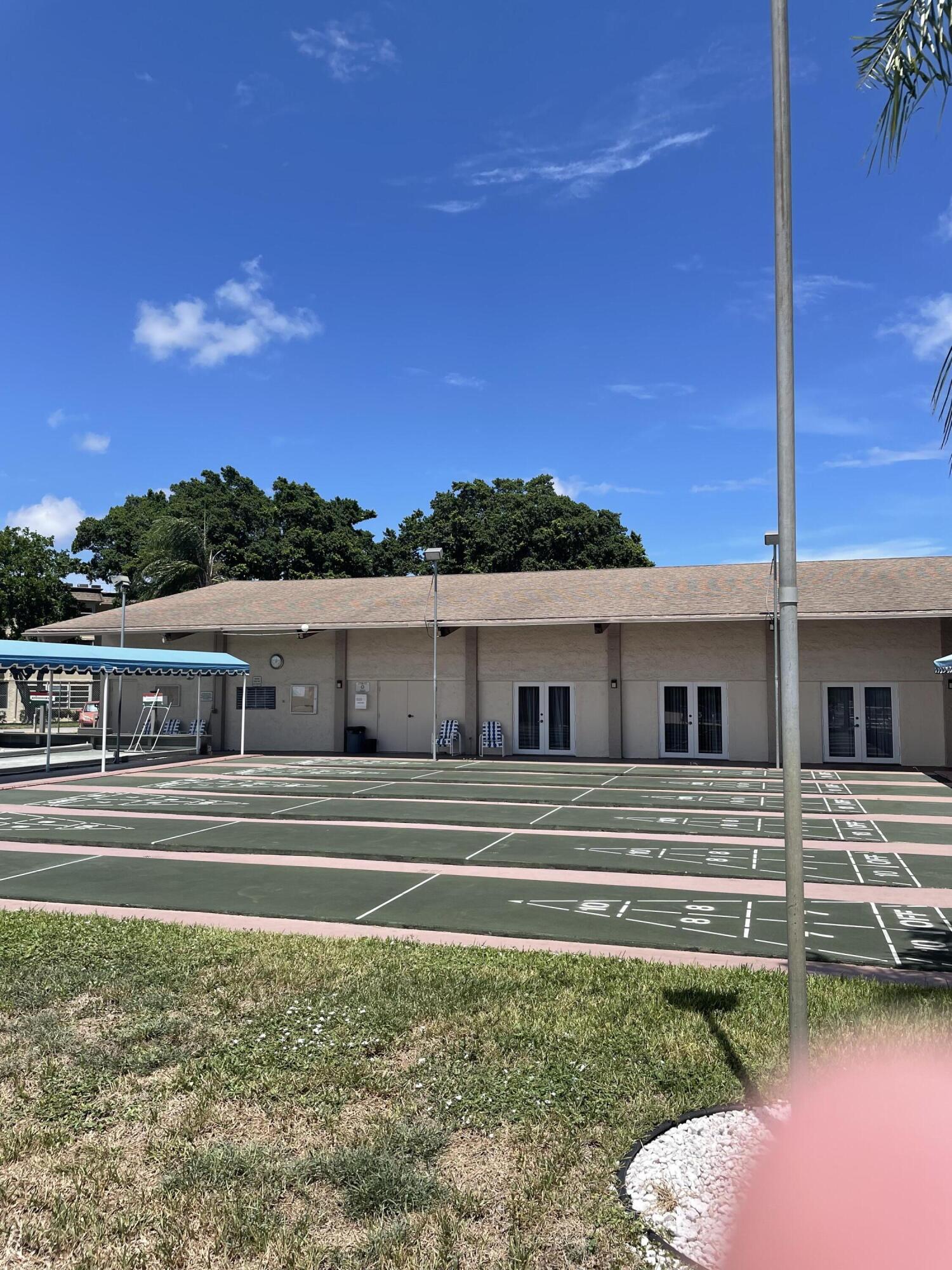 Lakeside Village - Residential