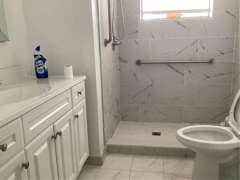 1710 NE 191st Street