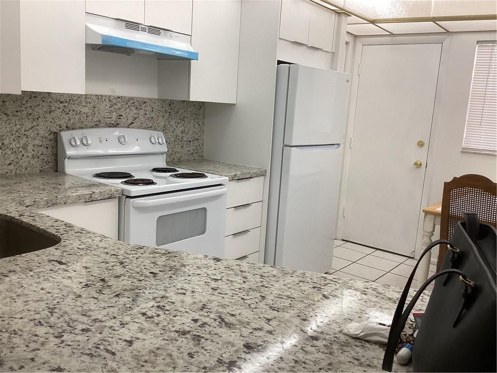 1710 NE 191st Street