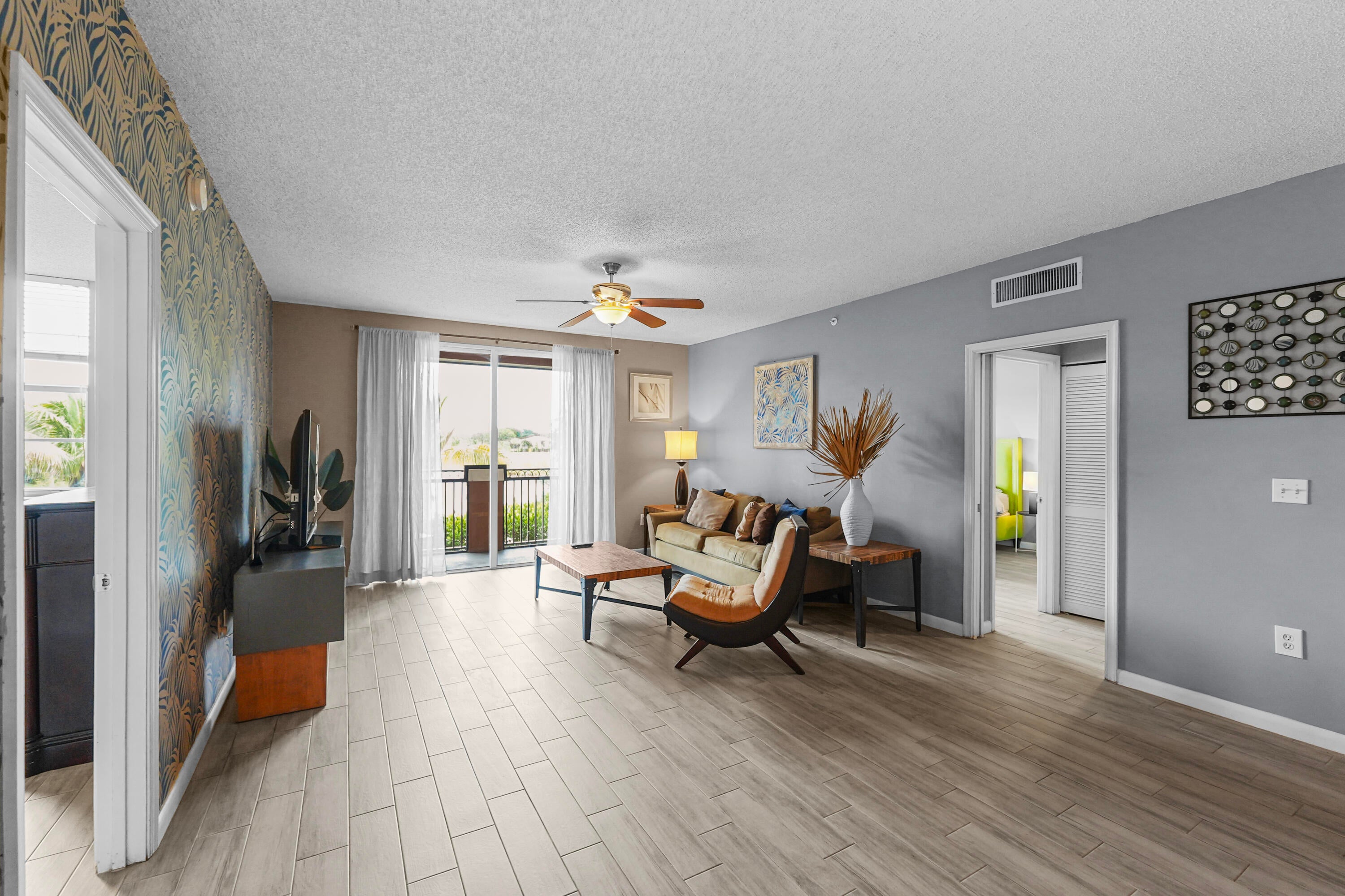 Properties 11750 Saint Andrews Place 203