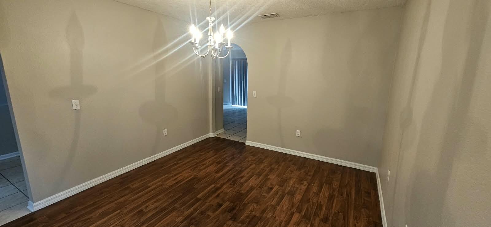 523 Stonewall Avenue