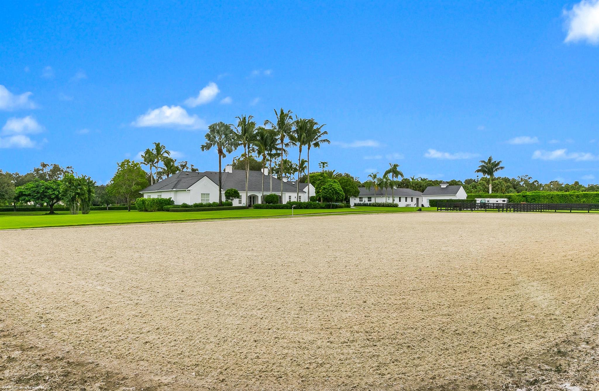 PALM BEACH POINT - Residential