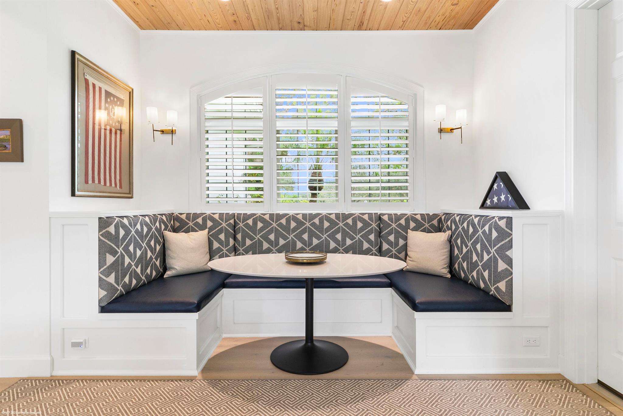 PALM BEACH POINT - Residential