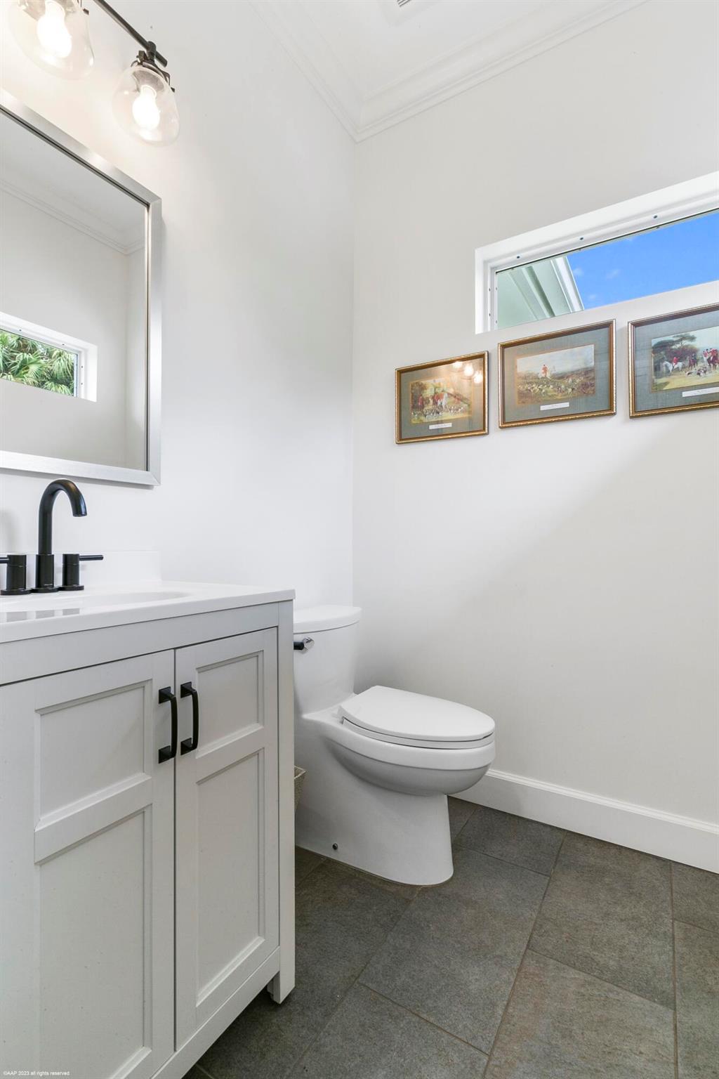 PALM BEACH POINT - Residential