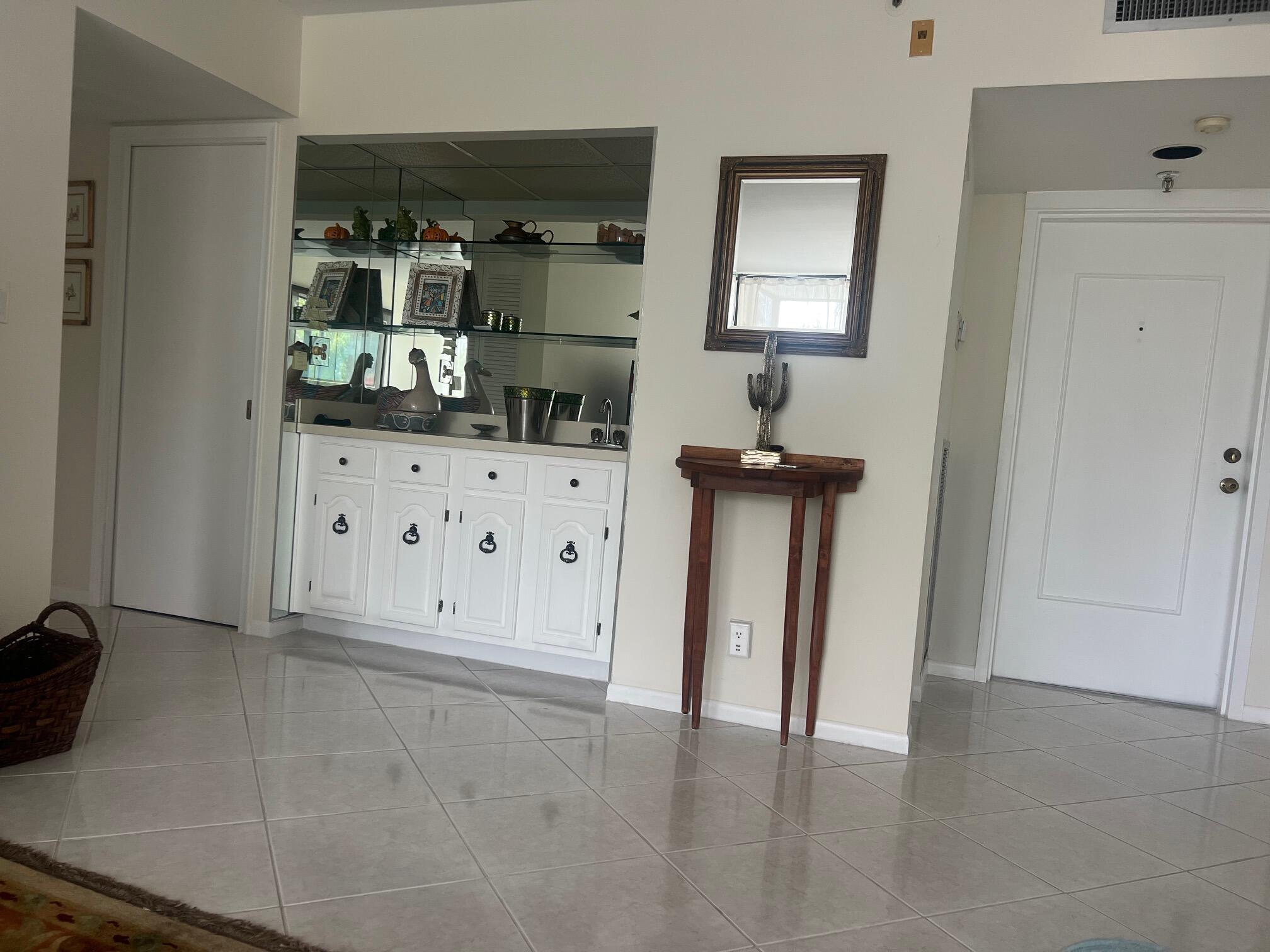 WILLOW WOOD - Residential Lease