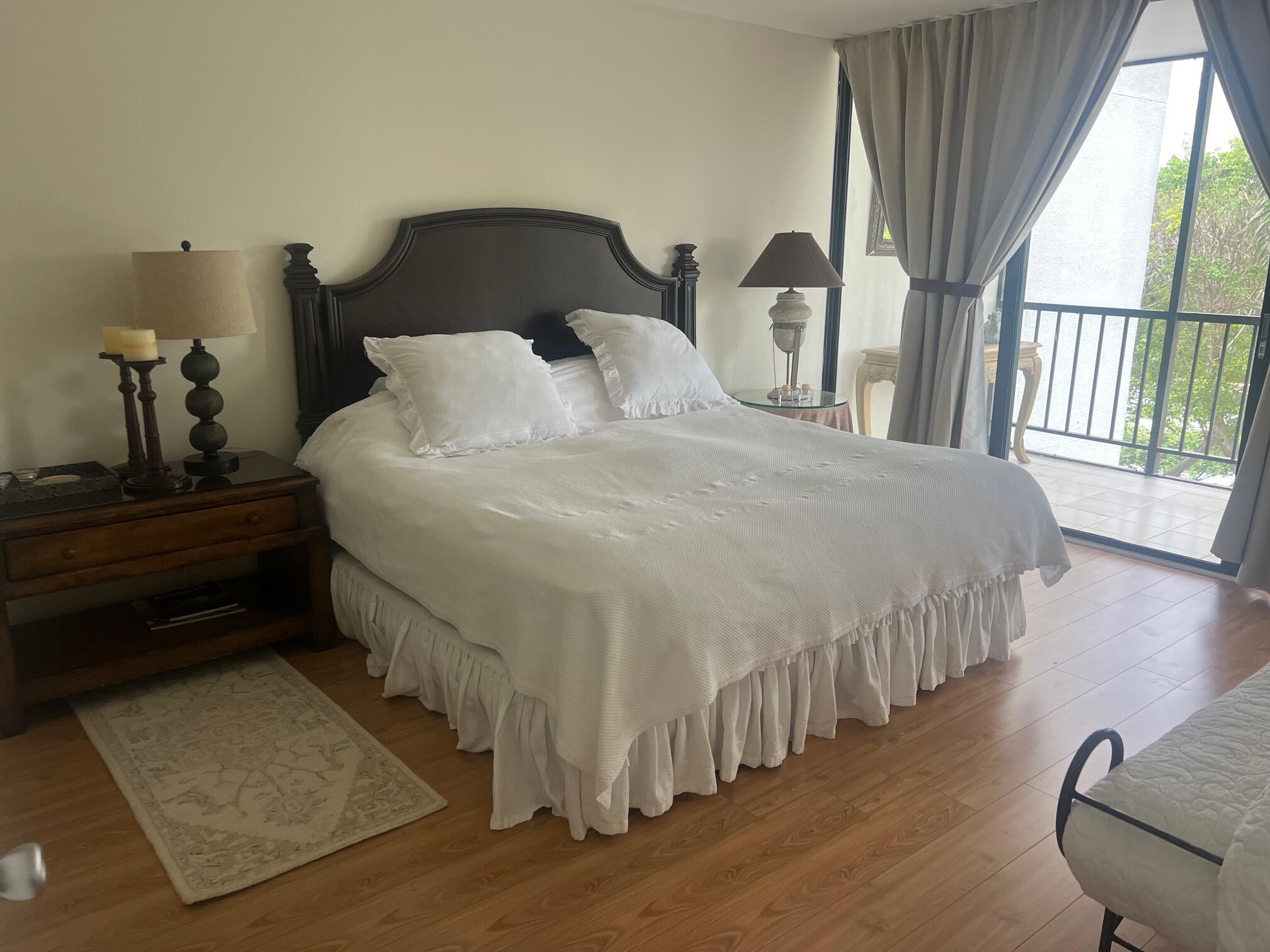 WILLOW WOOD - Residential Lease