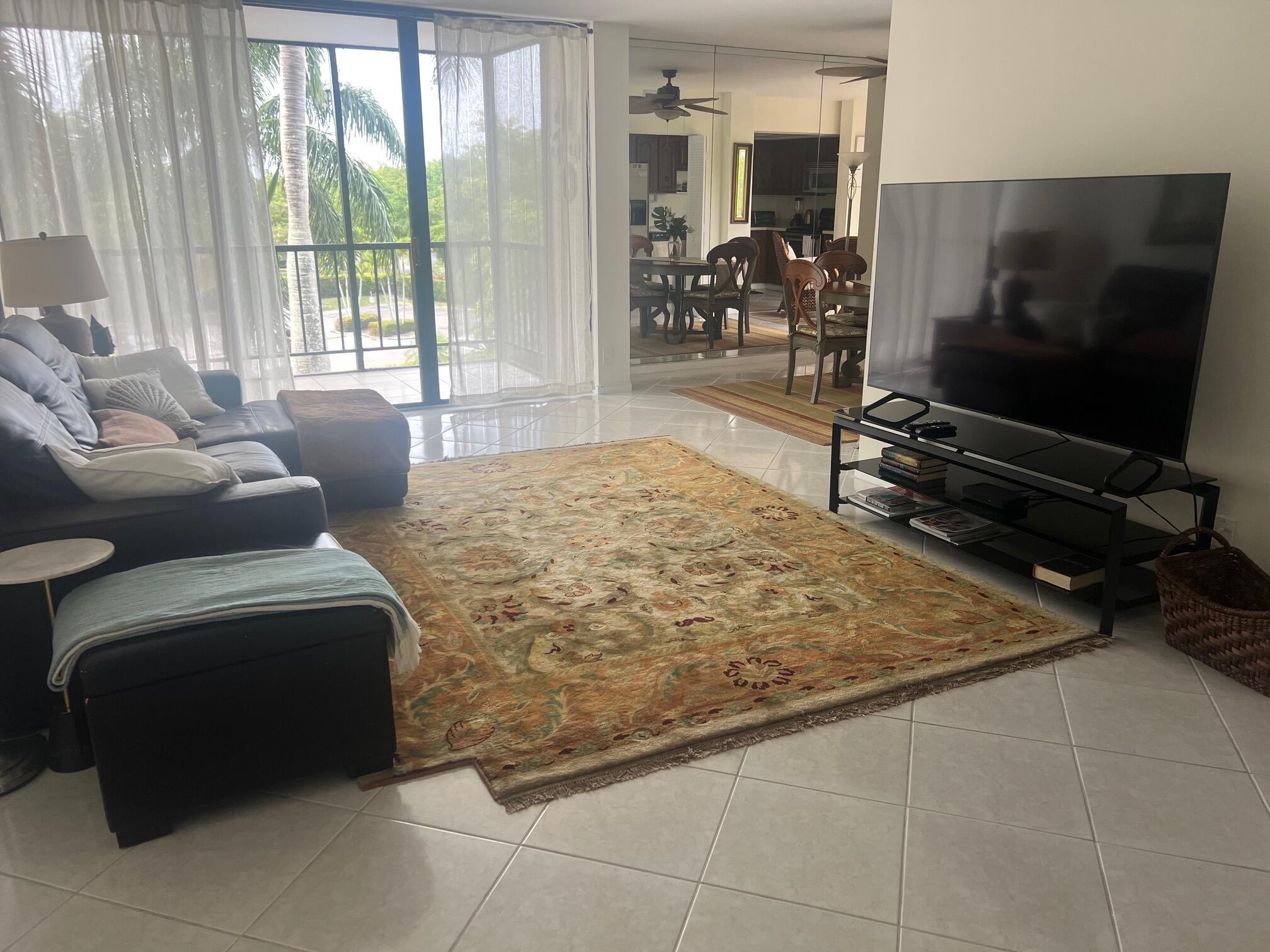 WILLOW WOOD - Residential Lease