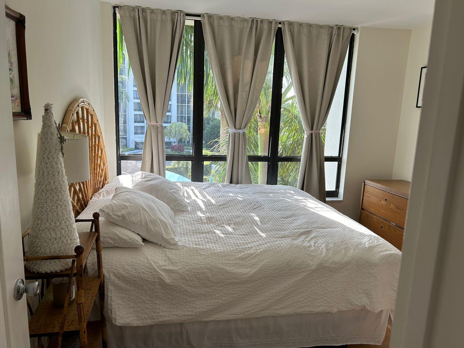 WILLOW WOOD - Residential Lease