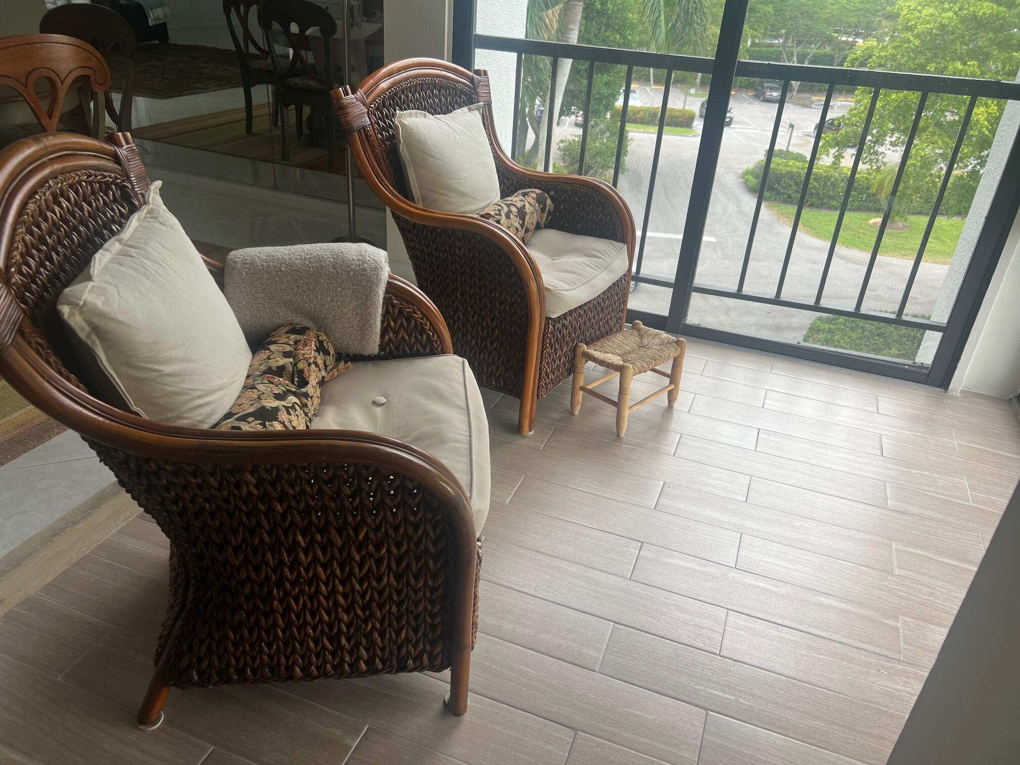 WILLOW WOOD - Residential Lease