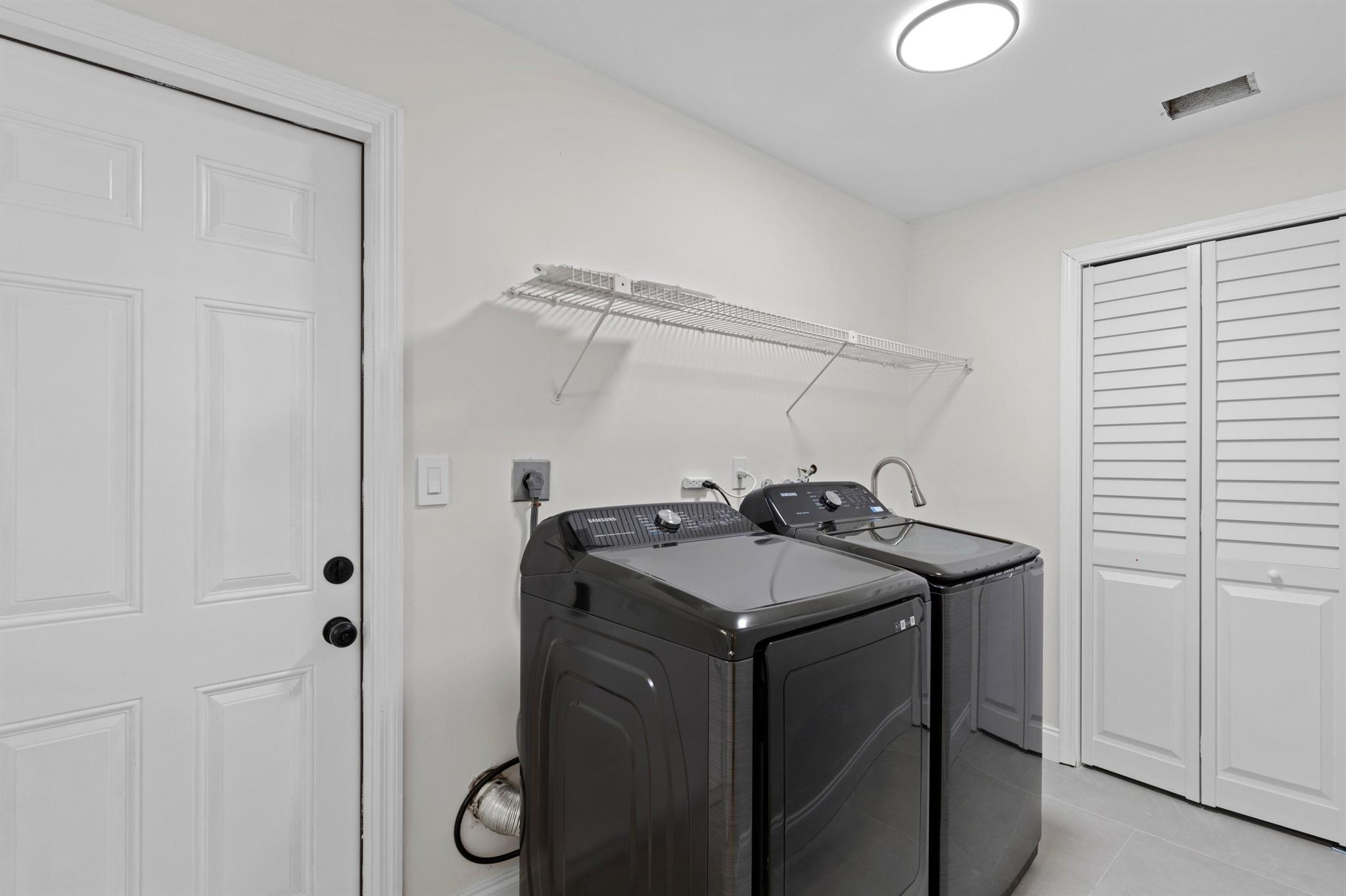 MAPLEWOOD - Residential Lease