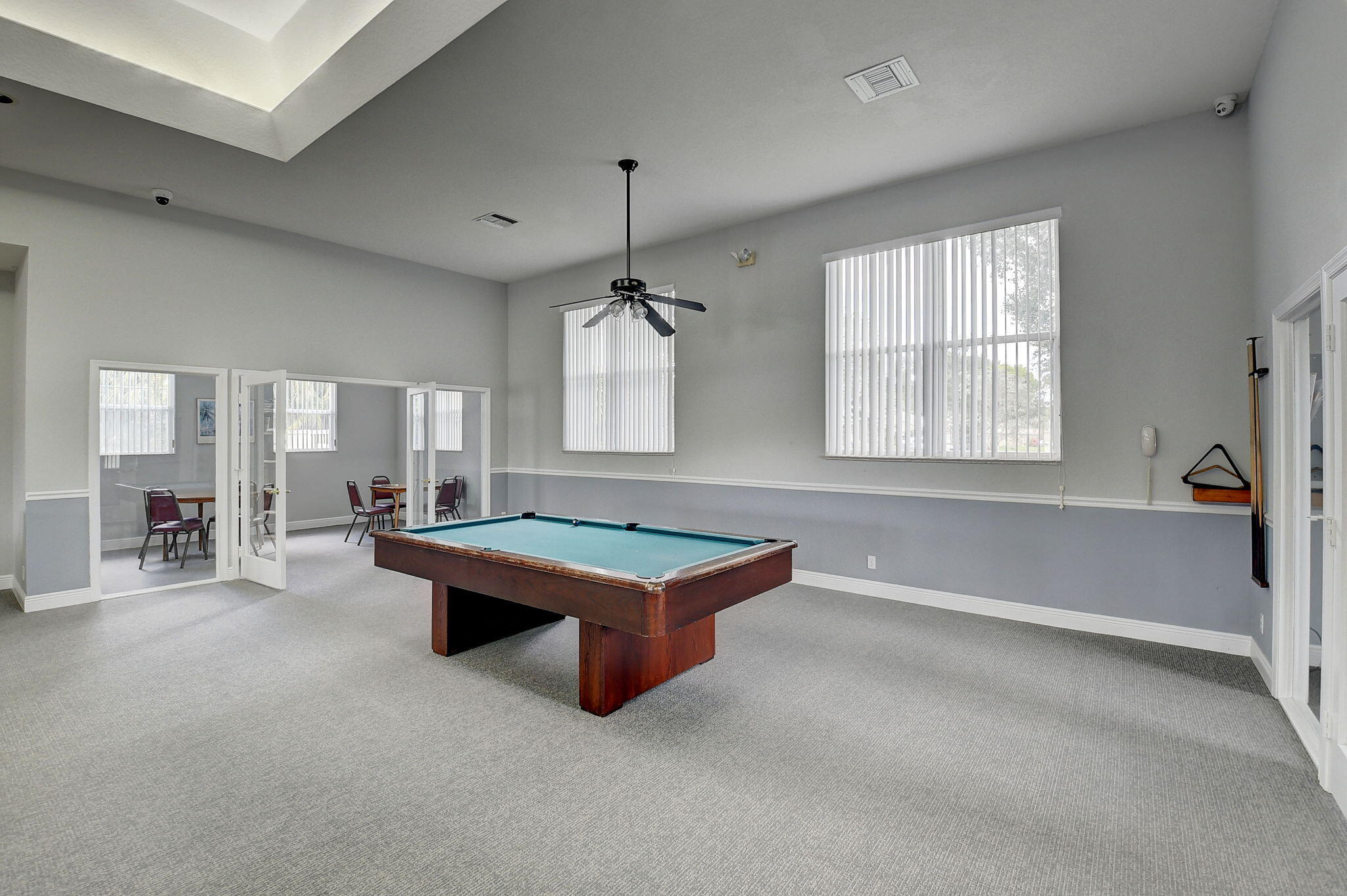 TROPICAL LAKES PH 2 - Residential